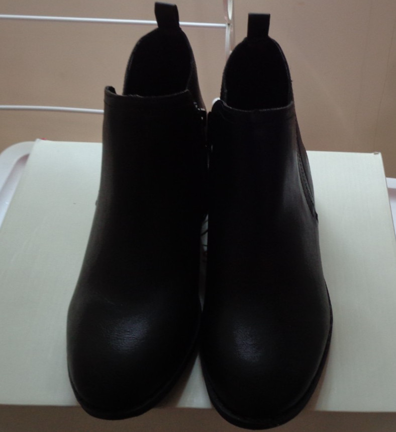 Sun + Stone Cadeep Women’s Faux Leather Zipper Ankle Boots Black Smooth 7W