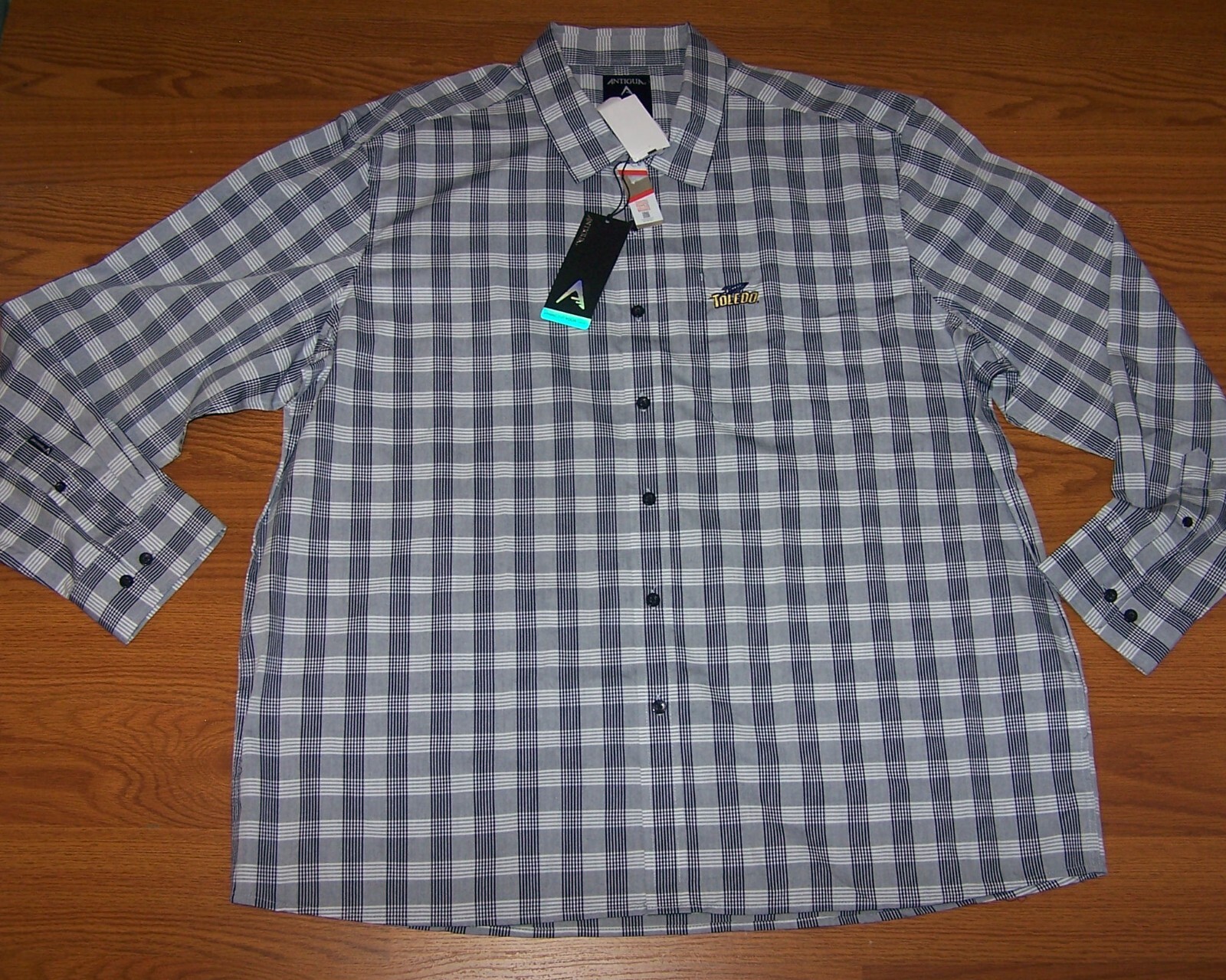 Size L Mens Antigua University of Toledo Rockets Button-Down Long Sleeve Shirt
