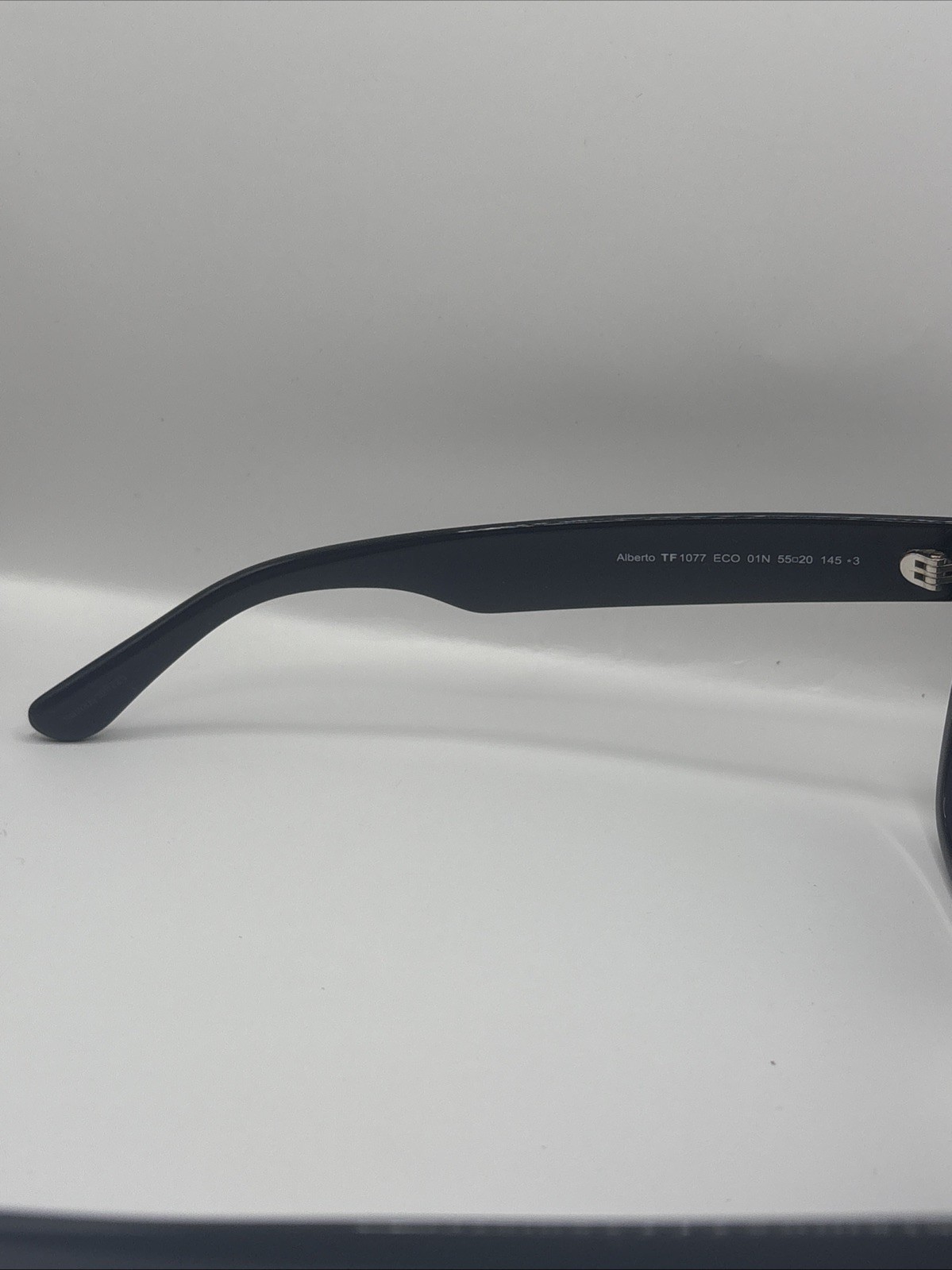 Tom Ford ALBERTO FT 1077 Shiny Black/Green (01N) Sunglasses Brand New Green Lens