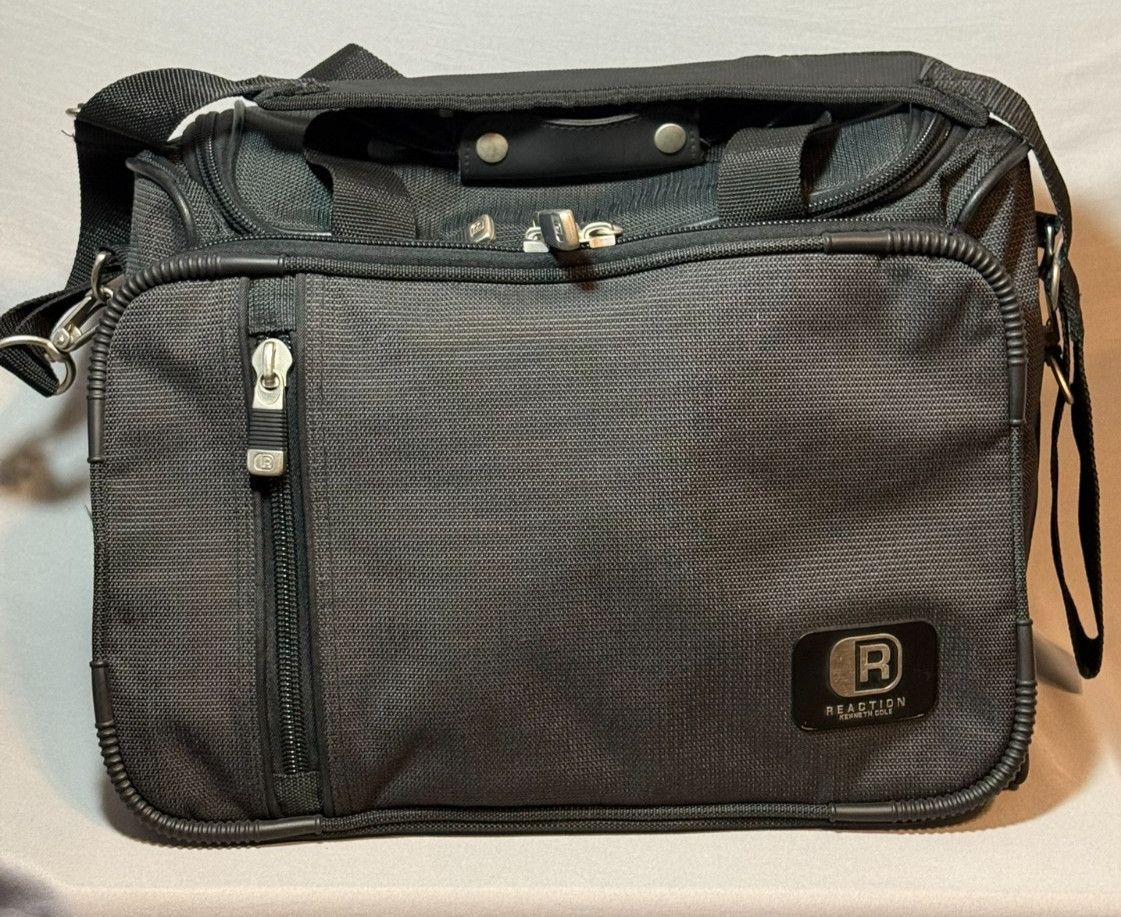 Kenneth Cole Bag Travel 2000 16 X 11.5in