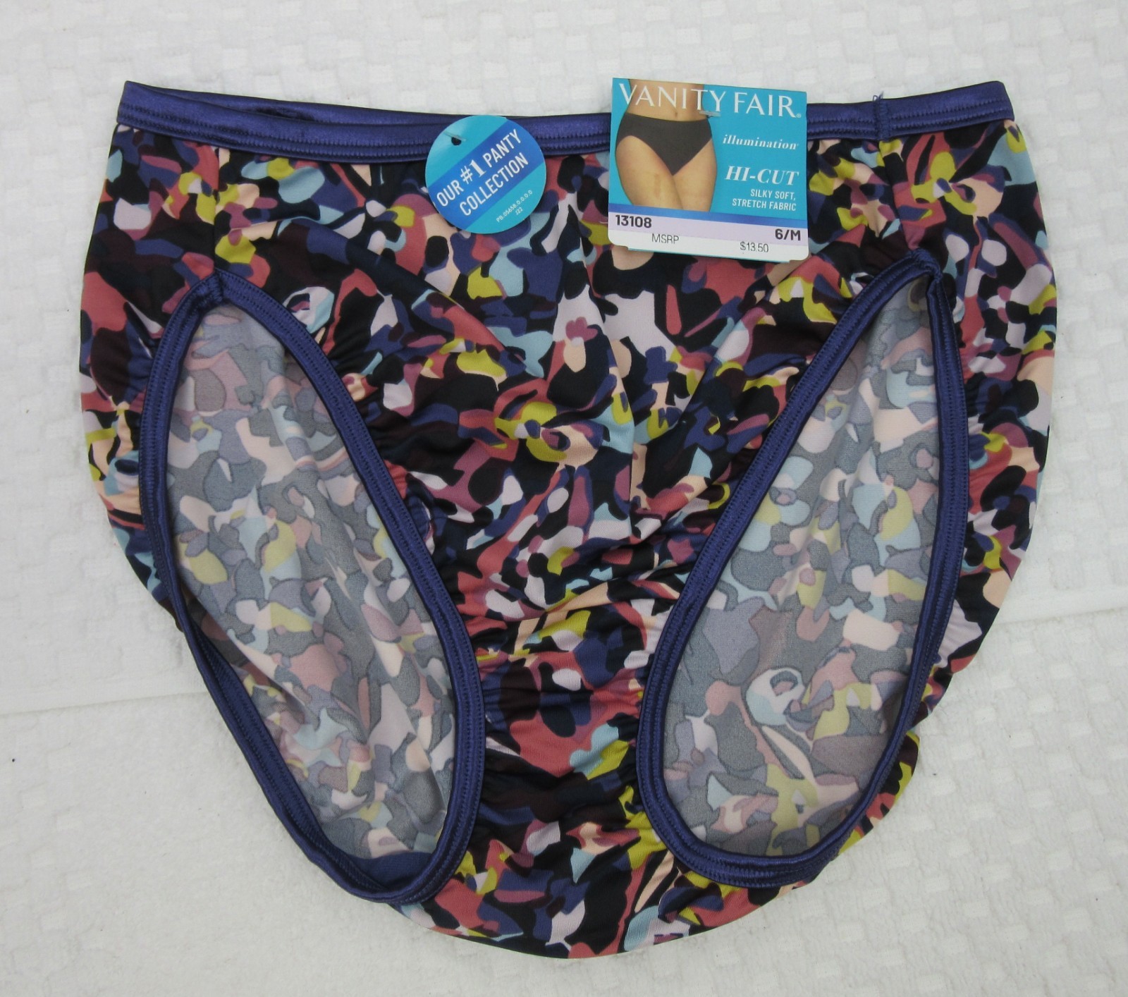 NWT set/3 VANITY FAIR ILLUMINATION HI CUT 13108 FEEL CUTE PARADISE COSMO GARDEN