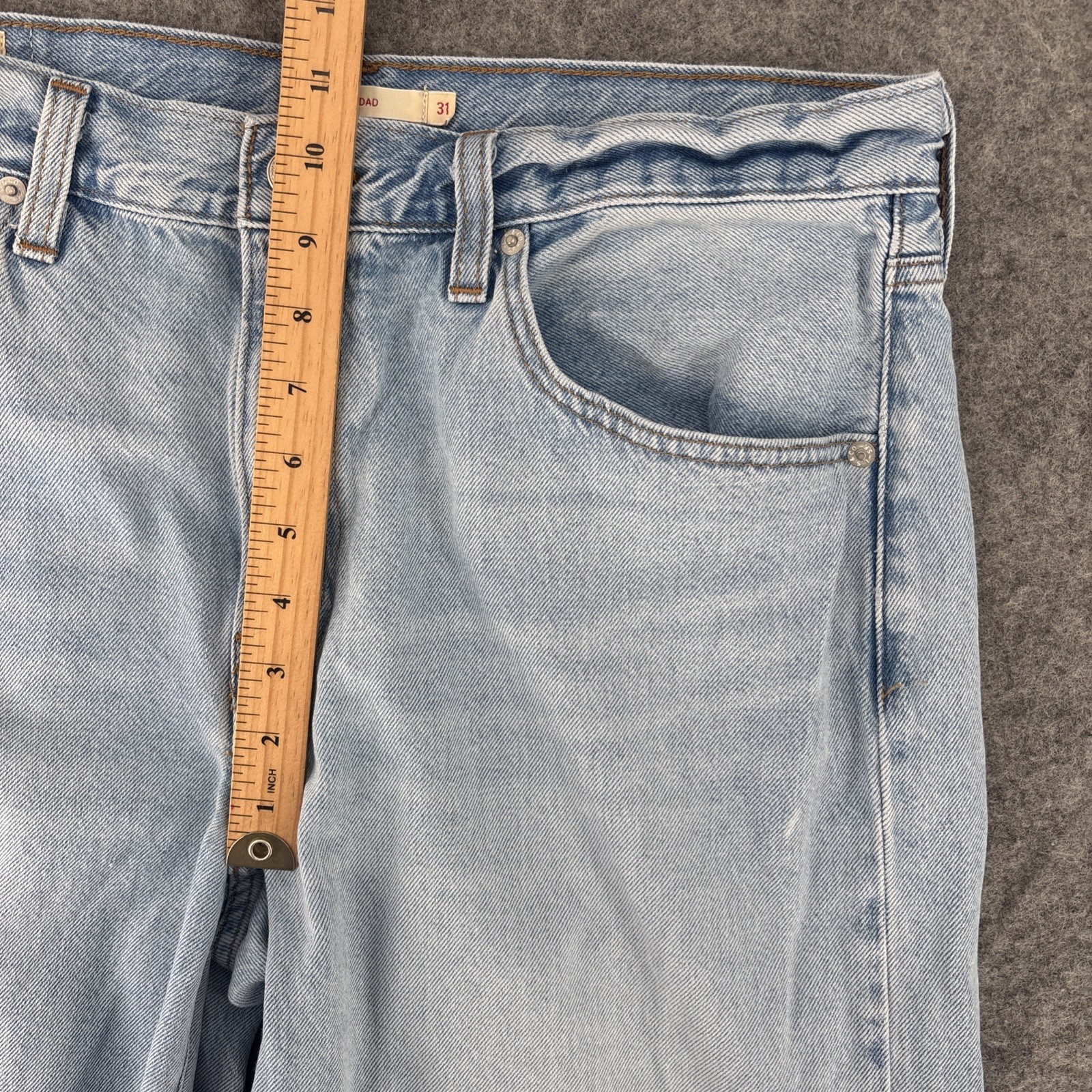 Levi’s Jeans Womens 31 Dad Baggy Mid Rise Light Blue Wide Leg Big E Remake 32×28