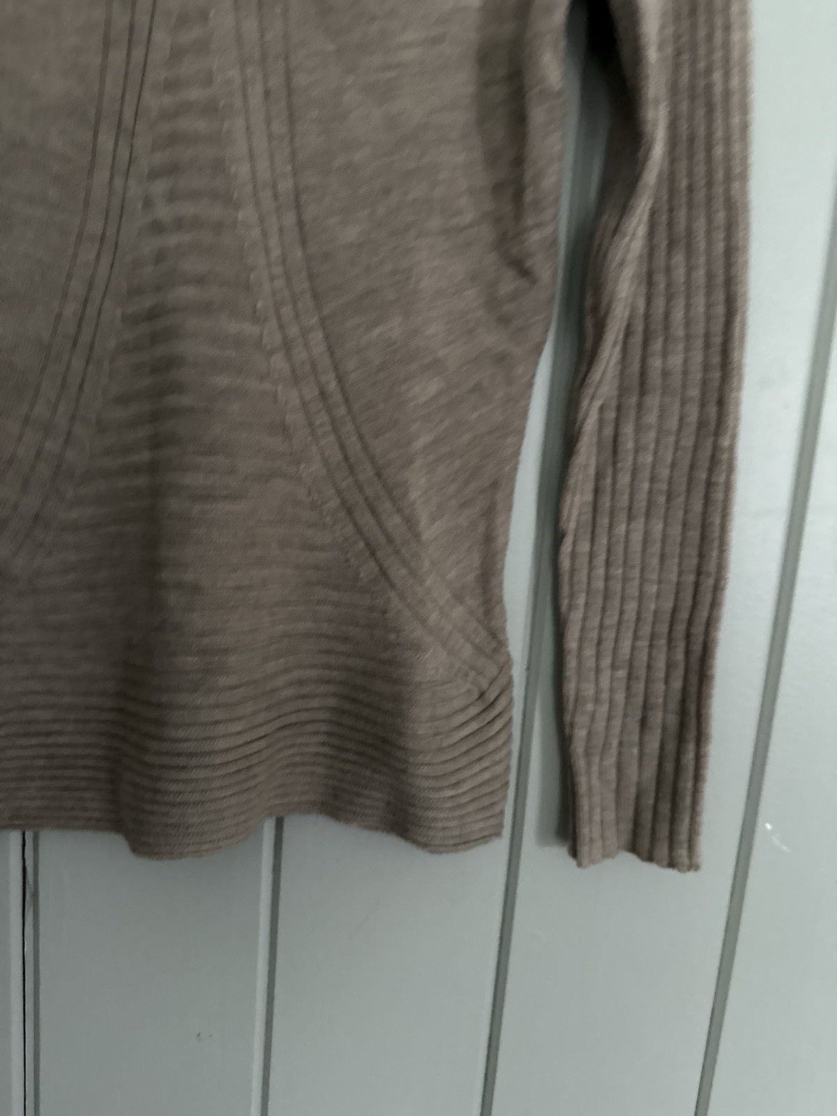 Krimson Klover Sweater M Medium Tan Brown 100% Wool Ribbed V Neck Casual