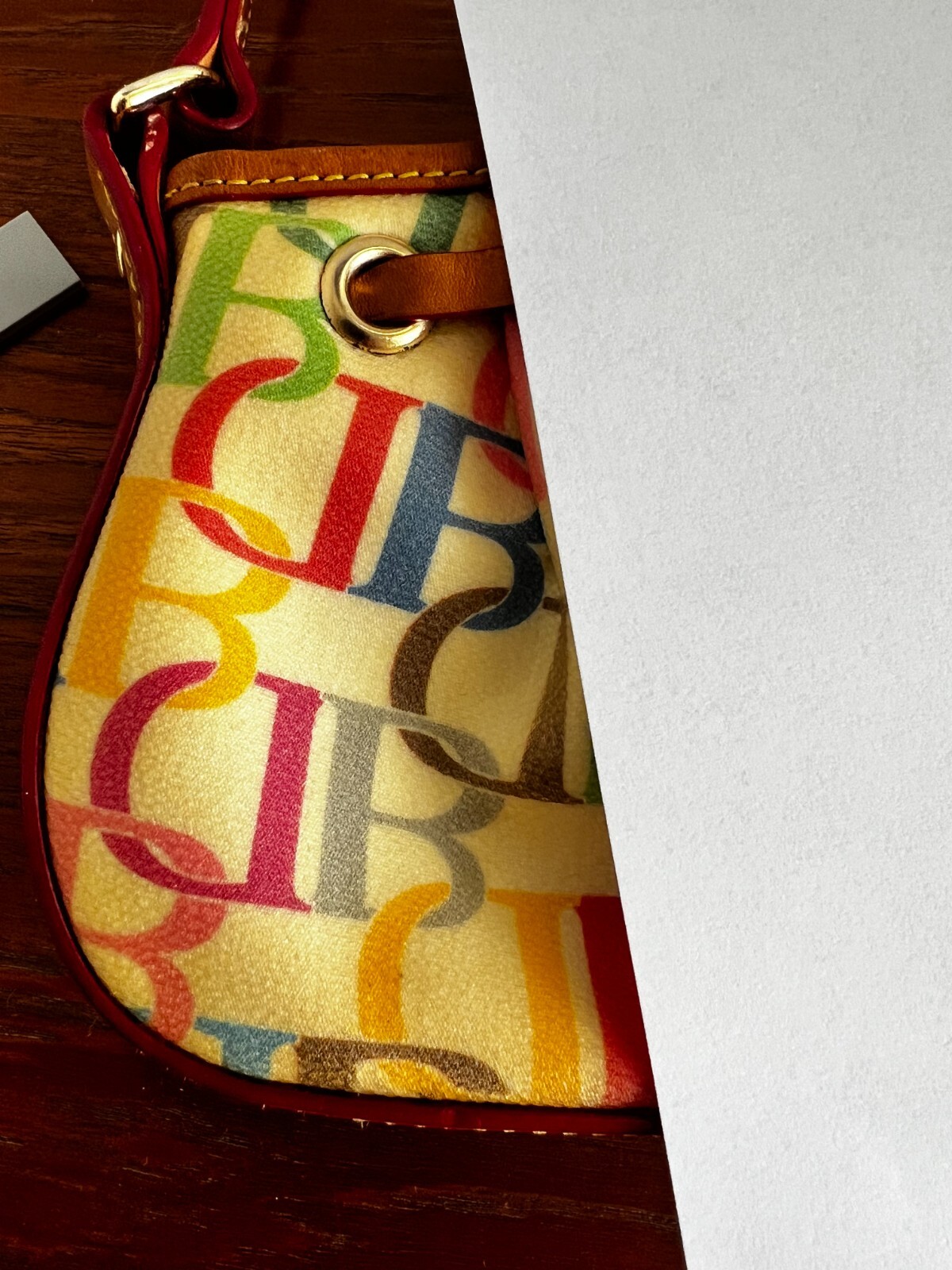 VTG Dooney & Bourke Purse SIGNATURE Rainbow Zipper Small 8.75 x 4.75