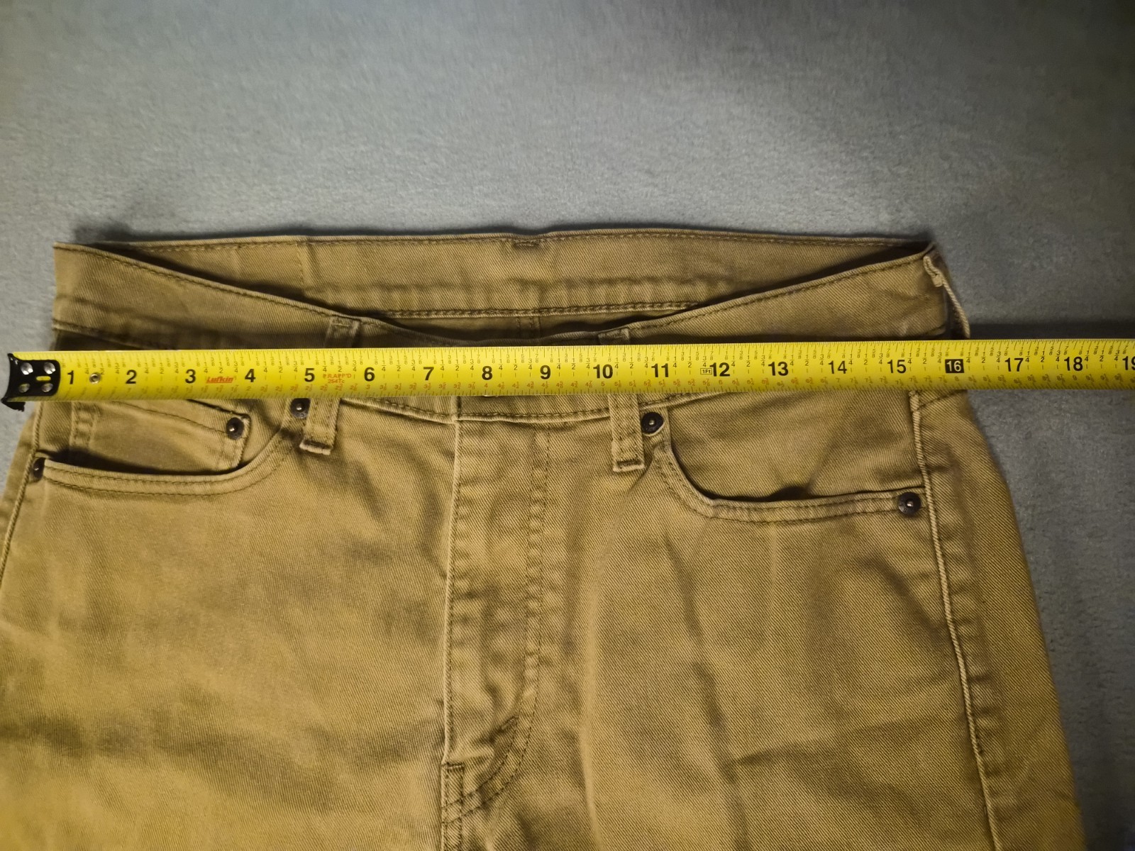Levi’s 513’s Khaki Pants mens 32×30