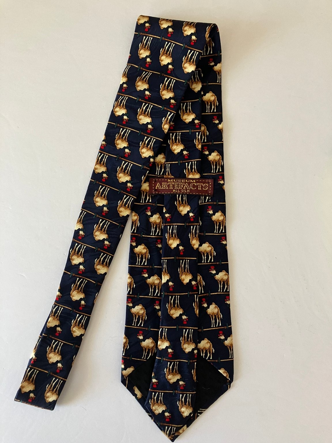 Museum Artifacts Men’s Necktie Tie Multicolor Camel Top Hat Repeat 57″