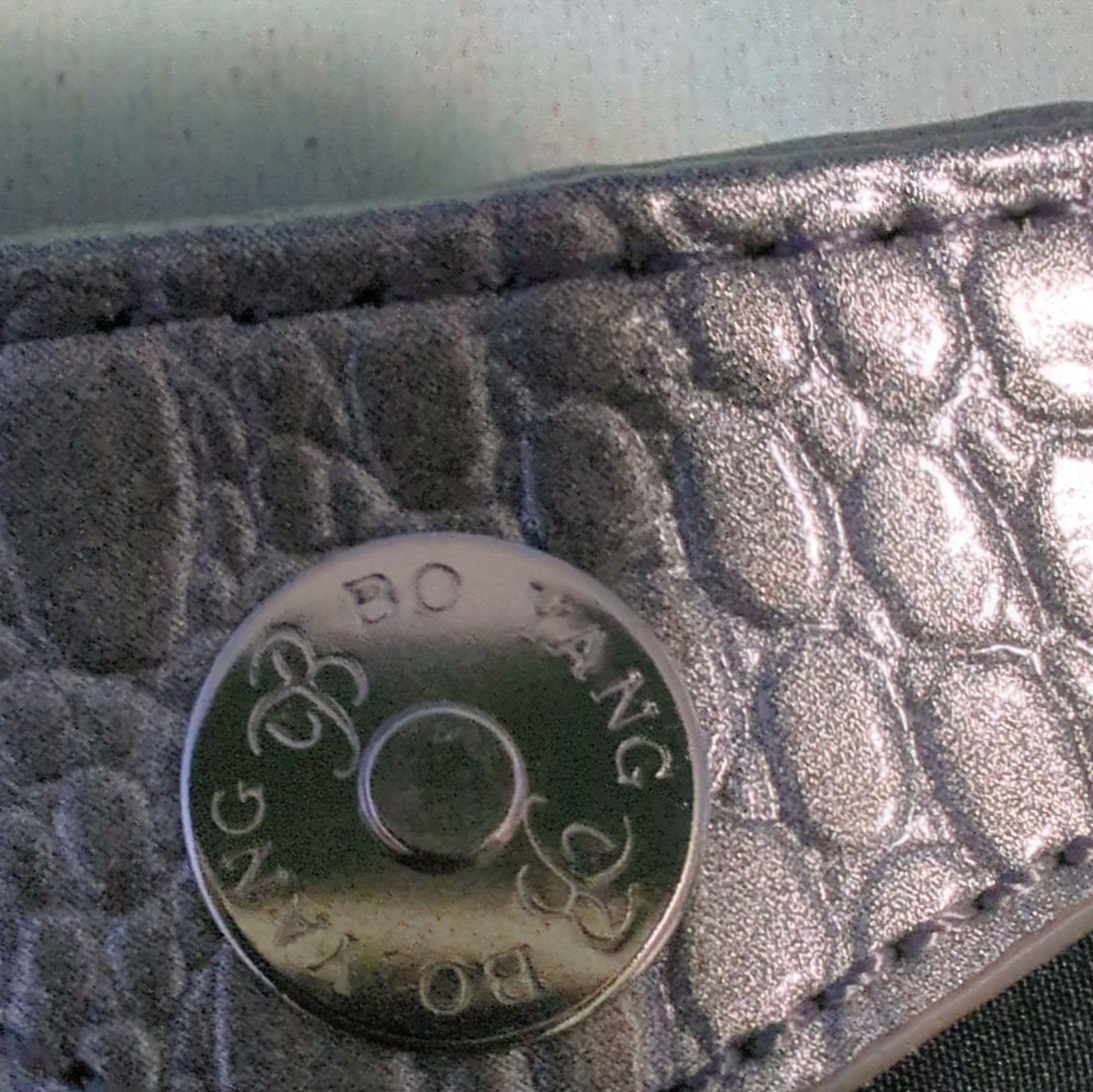 Nine West Metallic Silver Croc Embossed Clutch Top Handle Magnetic, Lined