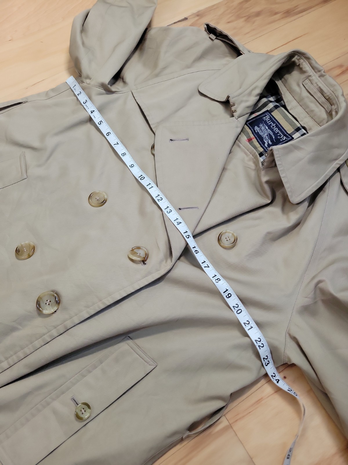 Vtg Burberry’s Trench Coat Nova Check Lined Made in England Mens 42S *flaw