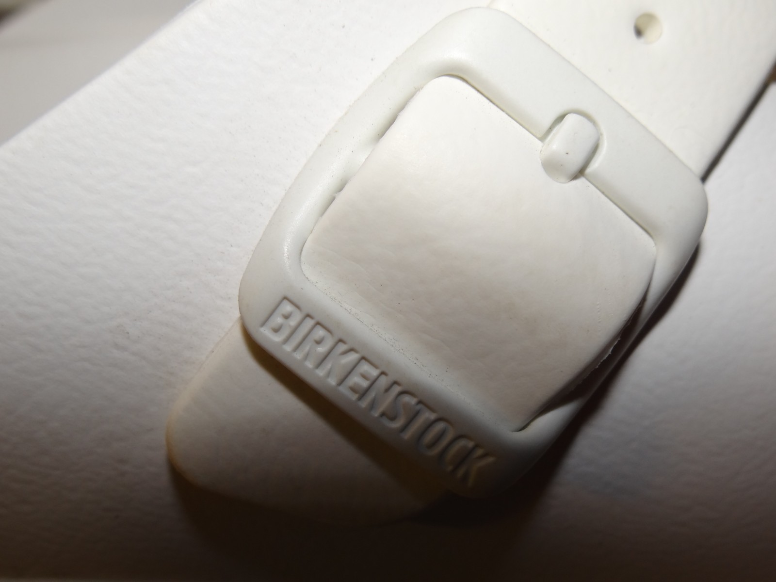 Birkenstock Boston Essentials White EVA Unisex Clogs Sz 39 M 6 L 8 gently worn