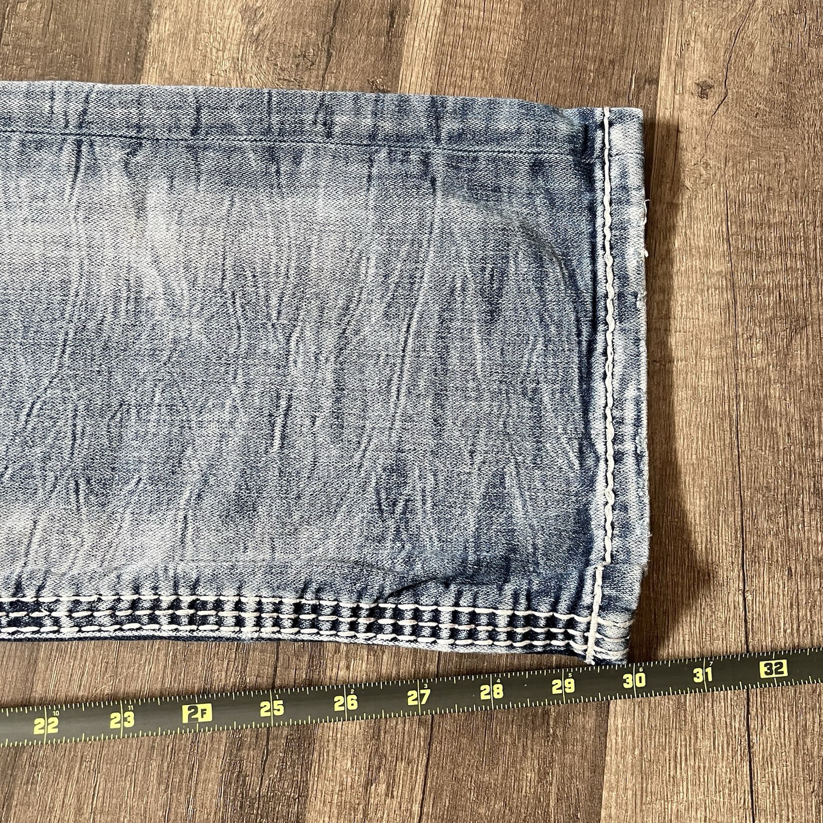 Rock Revival Mens “Tad” Bootcut Jeans Mens 31×30 Blue Denim *READ* FLAW