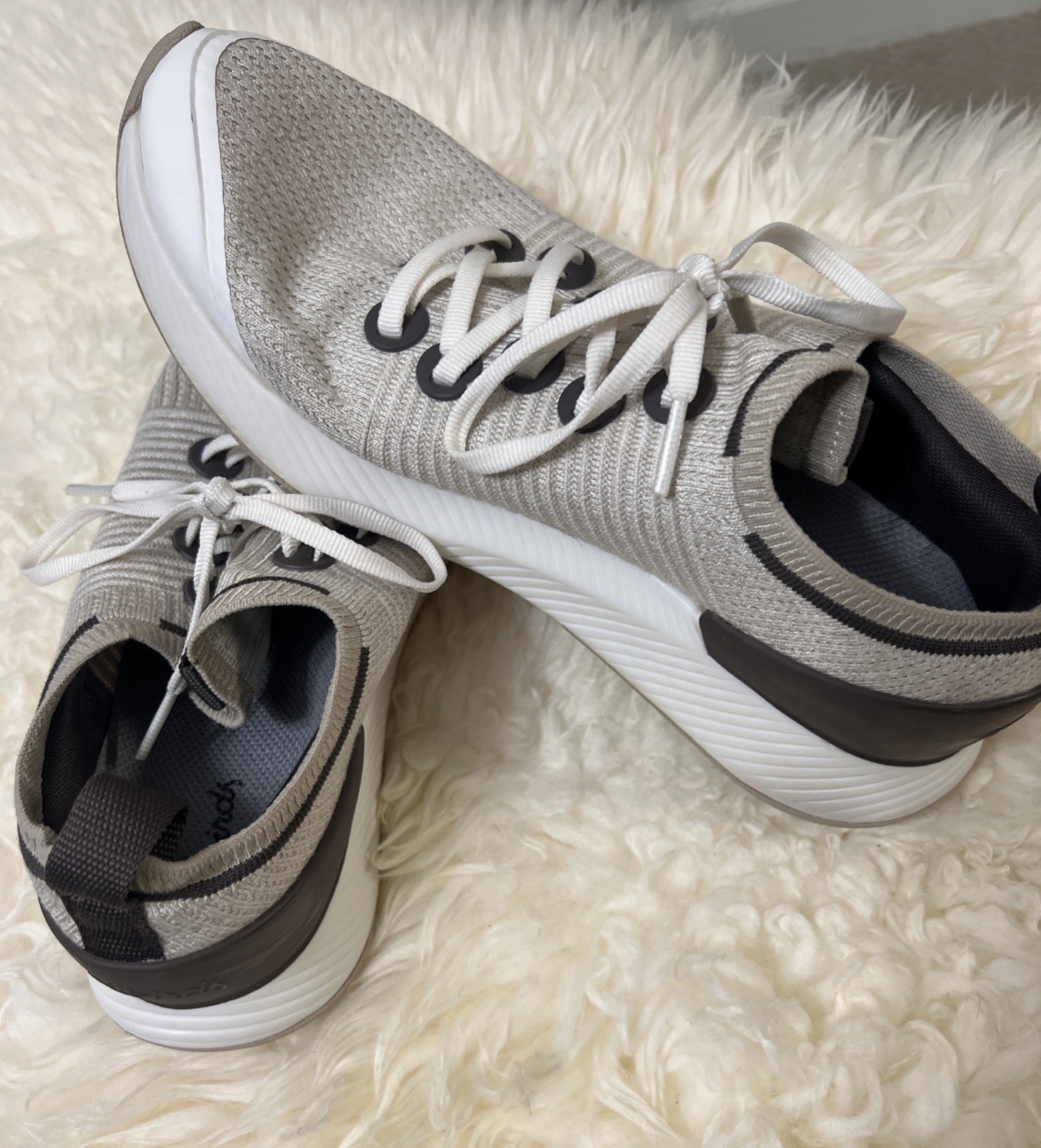 Allbirds Women’s Tree Gliders Sneakers, size 9.5 Excellent condition