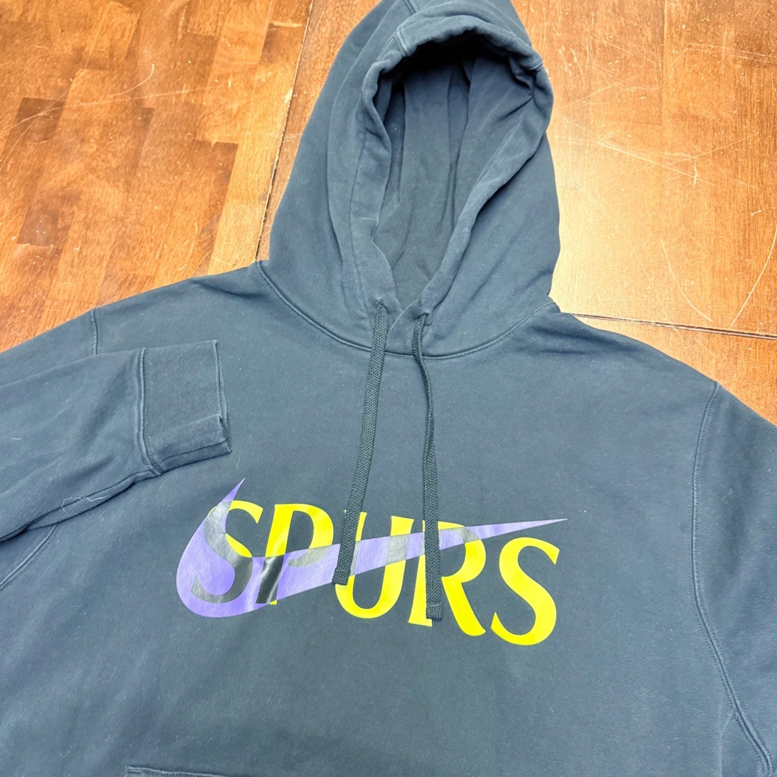 Nike Hoodie Mens Large Black San Antonio Spurs Swoosh Graphic Fleece NBA Playoff