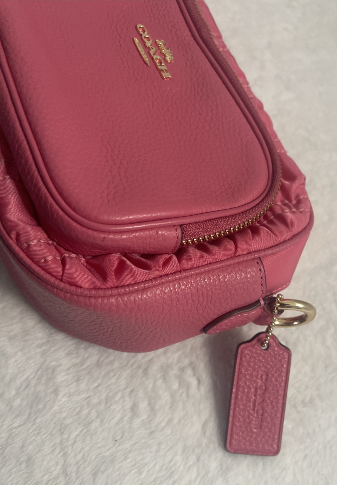 Coach Crossbody With Quilting – Pink – In Good Condition Without Strap