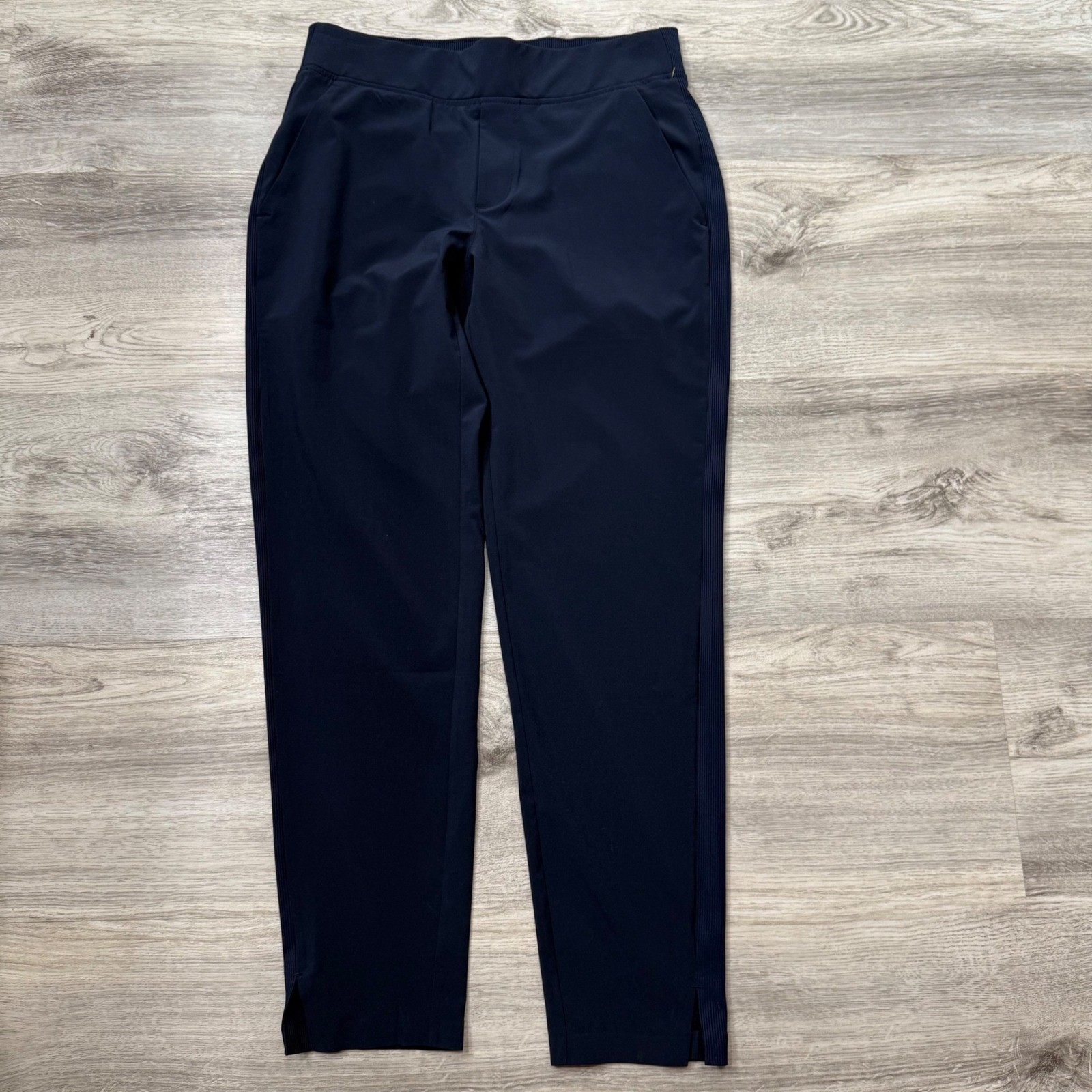 Athleta Navy Blue Jogger Pants Athletic Leisure Zip Pockets Size 2