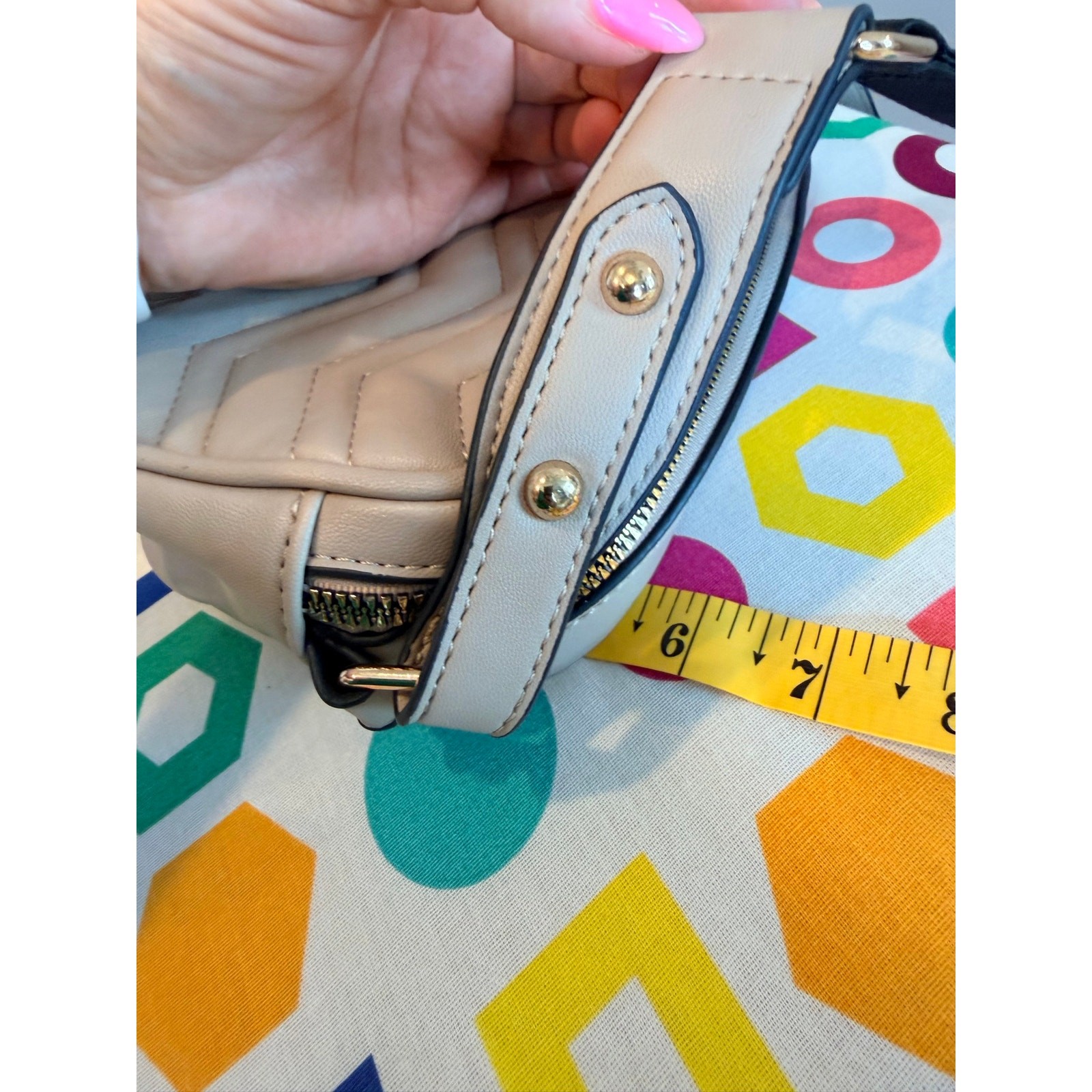 Lily & Ivy Nude Beige Chevron Quilted Camera Bag Crossbody Purse Web Strap