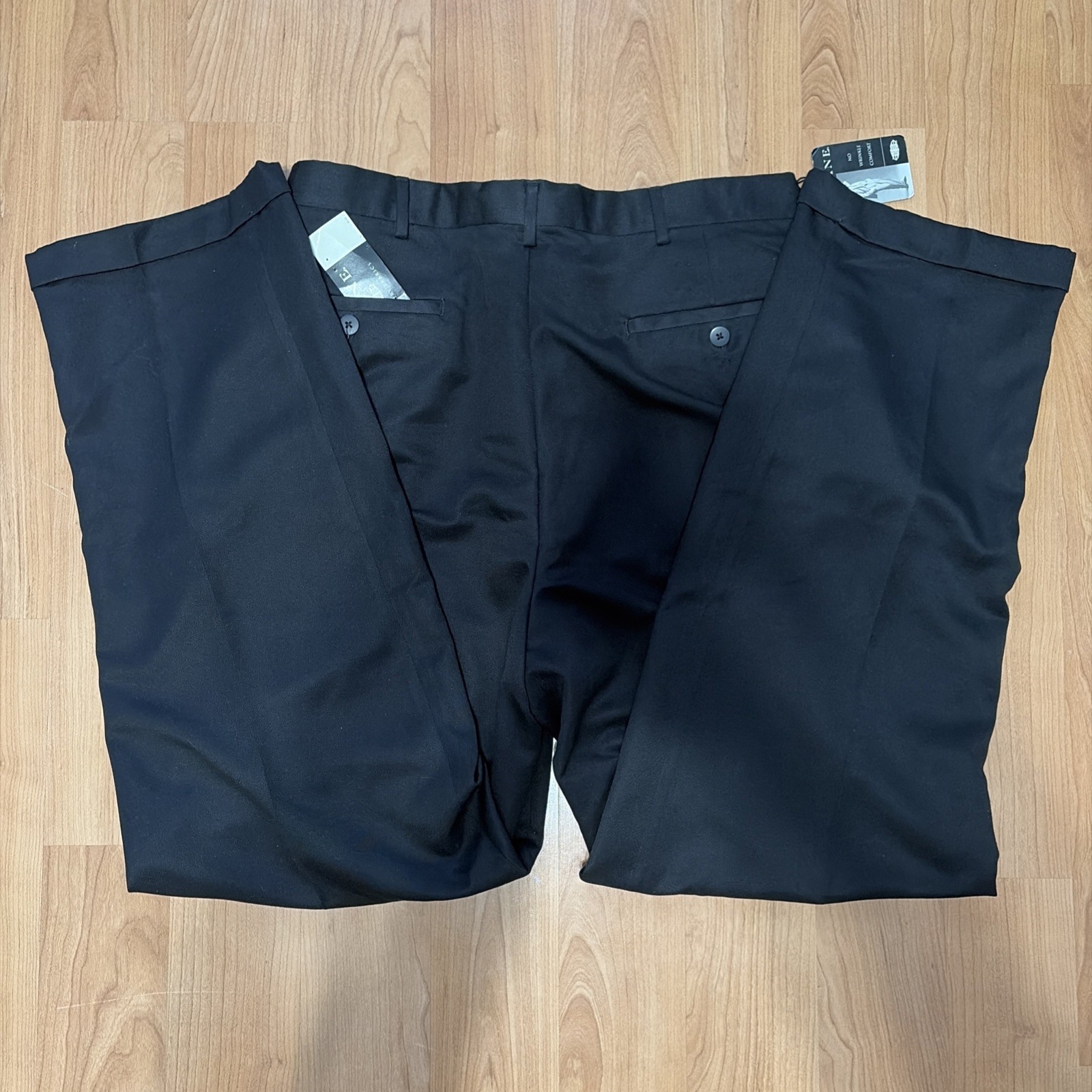 Savane Men’s Dress Pants 34×32 Black Pleated Front Straight Leg NWT