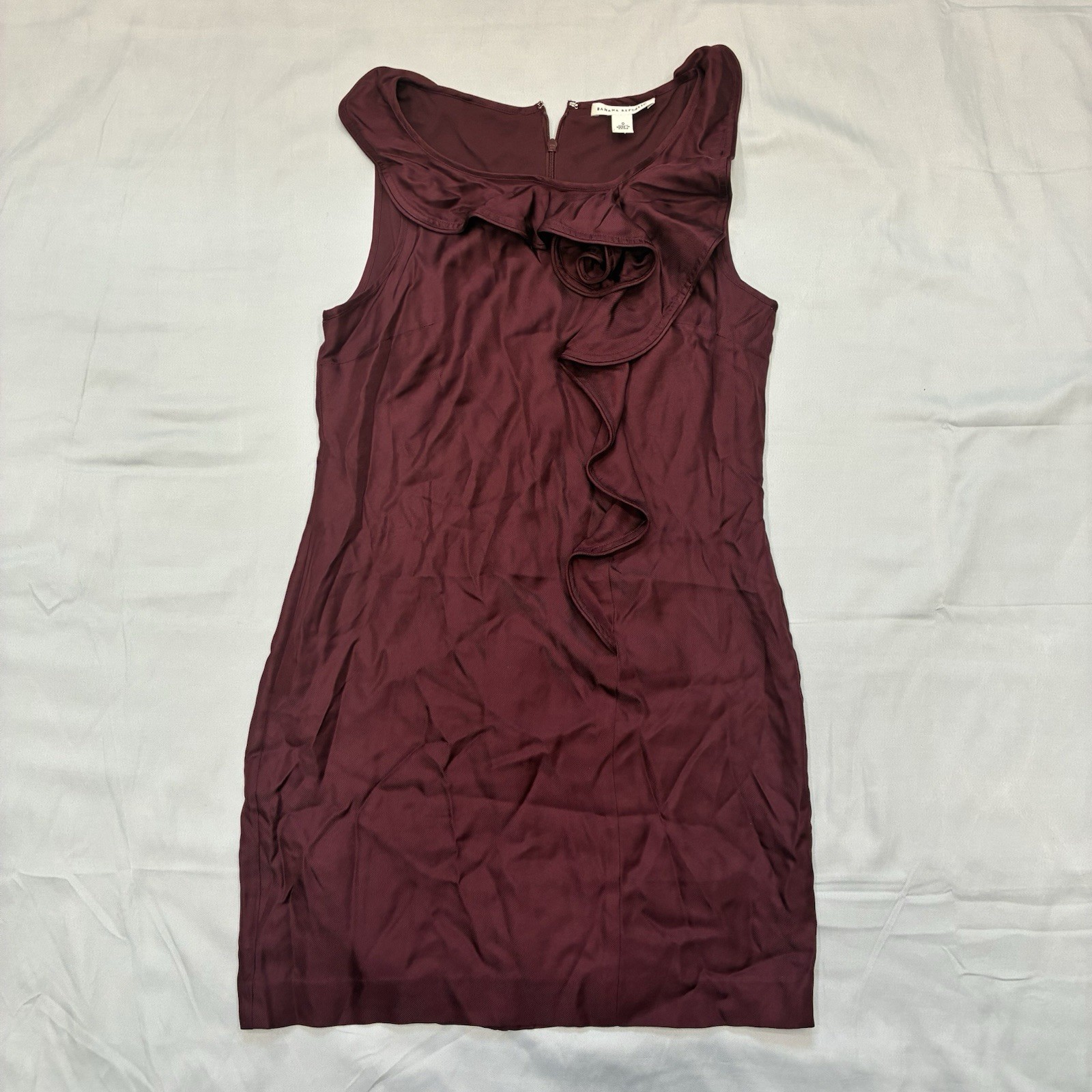 Banana Republic Ruffle Dress Women’s 0 100% Silk Burgandy Red