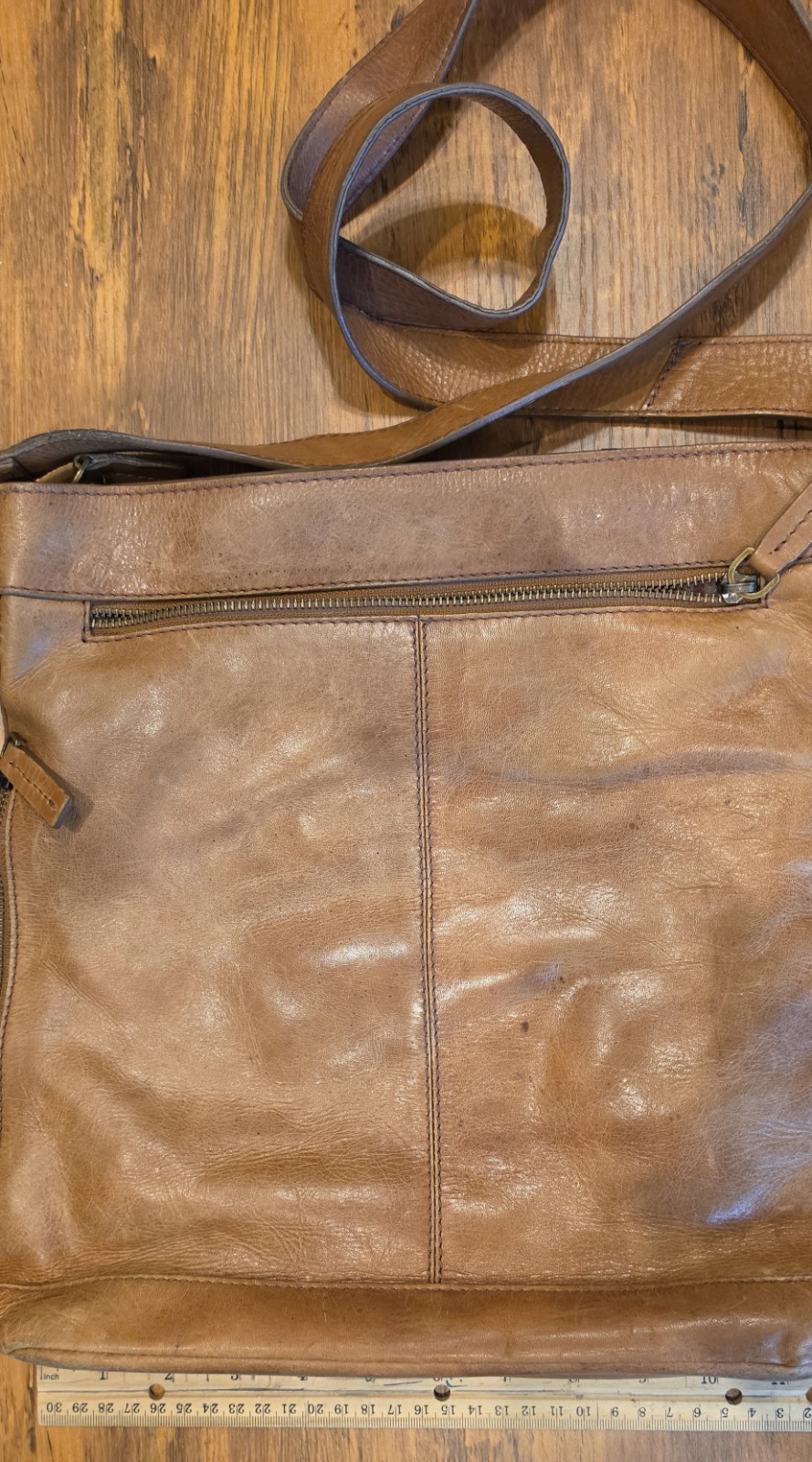 Rawlings Brown Distressed Crossbody Bag Zip Adjustable Strap Pockets Lined