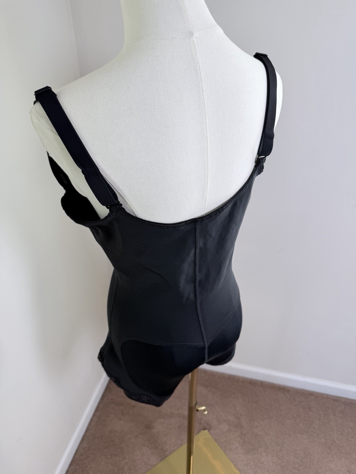 Leonisa 018678N PowerSlim Open Bust Body Shaper Boyshort Faja XL