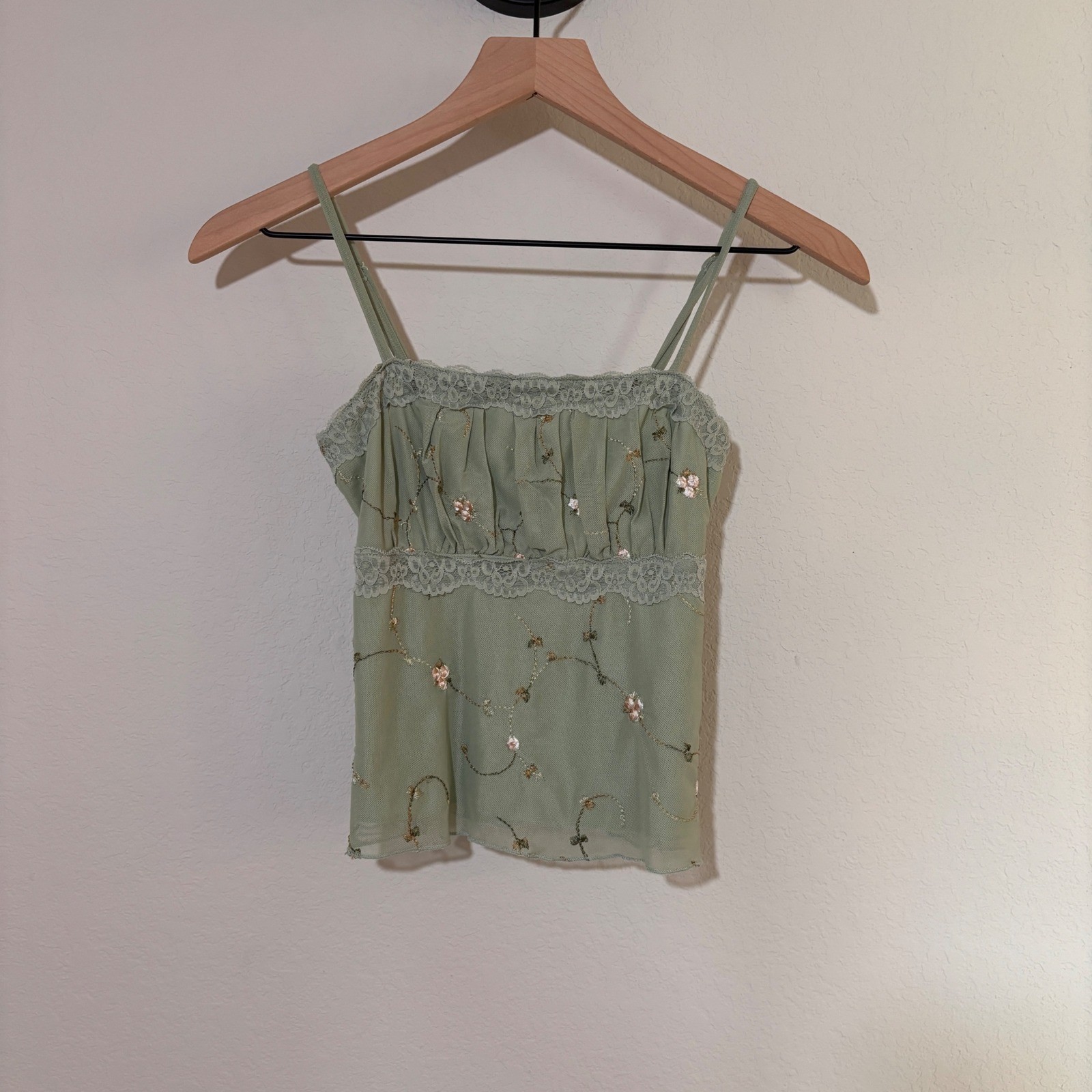 Thirty Thirty LA Sage Green Floral Embroidered Mesh Lace Trim Camisole Top XS
