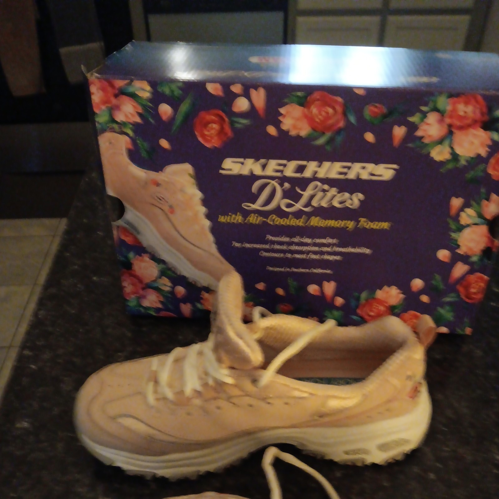 Sketchers D’Lites Memory Foam Sneakers
