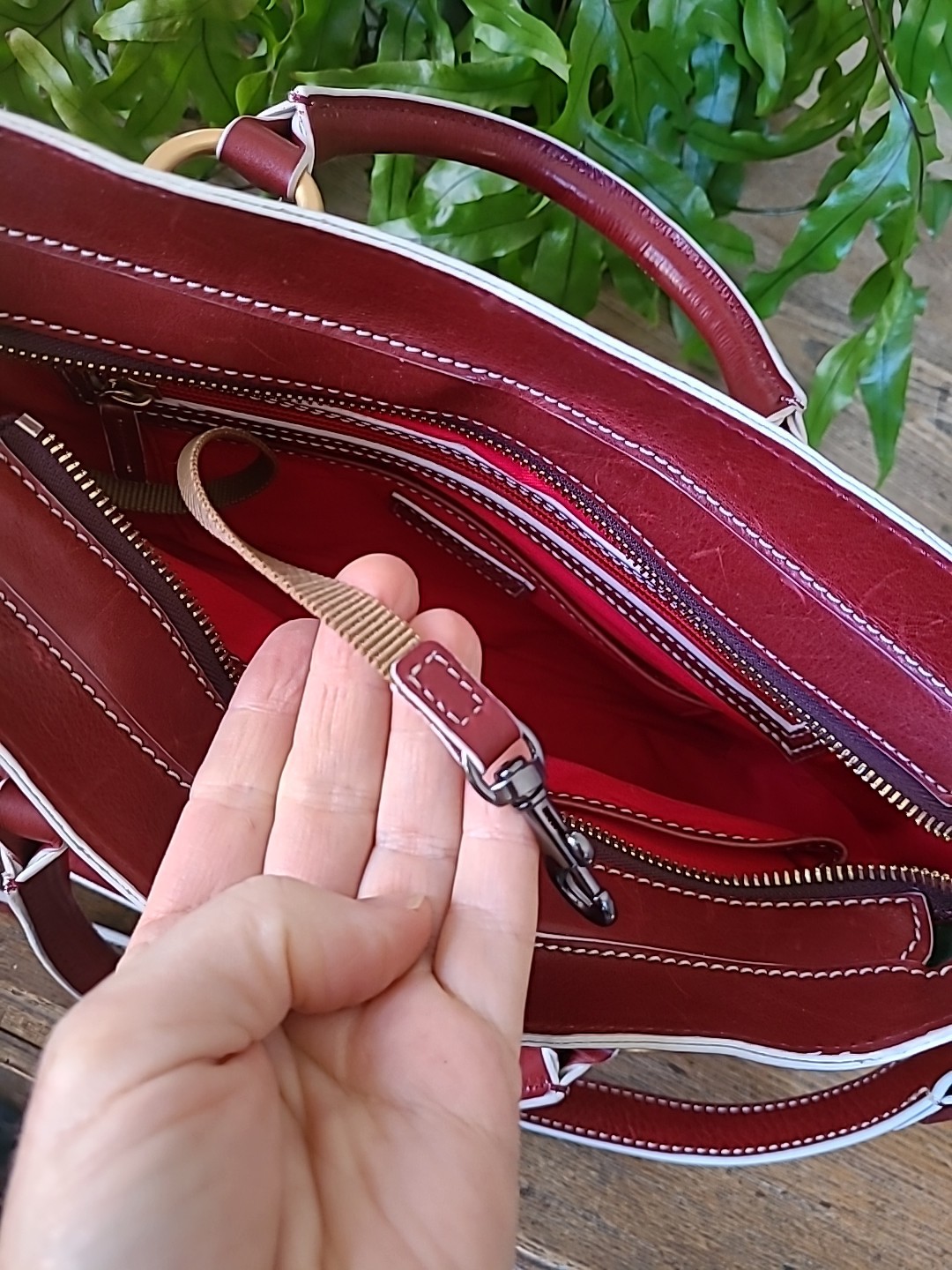 Dooney & Bourke Red Large Florentine Shopper Leather Handbag Crossbody Dust Bag