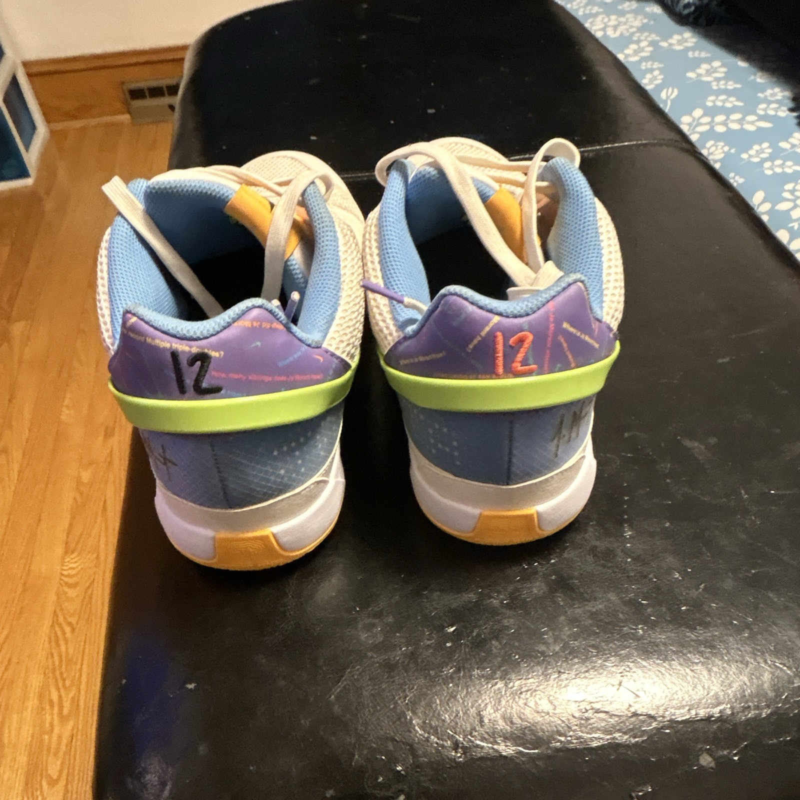 Nike Men’s Athletic Sneaker Low Top Lace-Up White/Green Purple/Blue Rubber