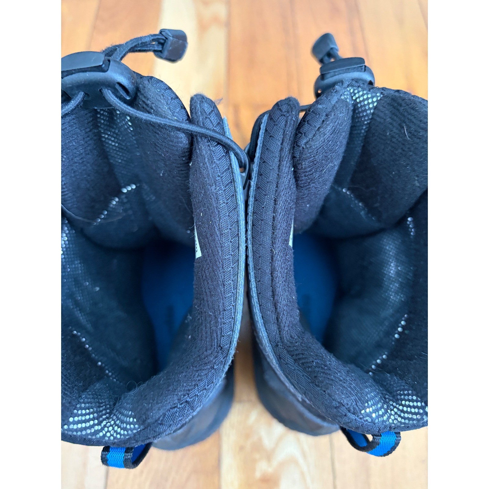 Columbia Kids’ Bugaboot Celsius waterproof insulated winter boots size 5