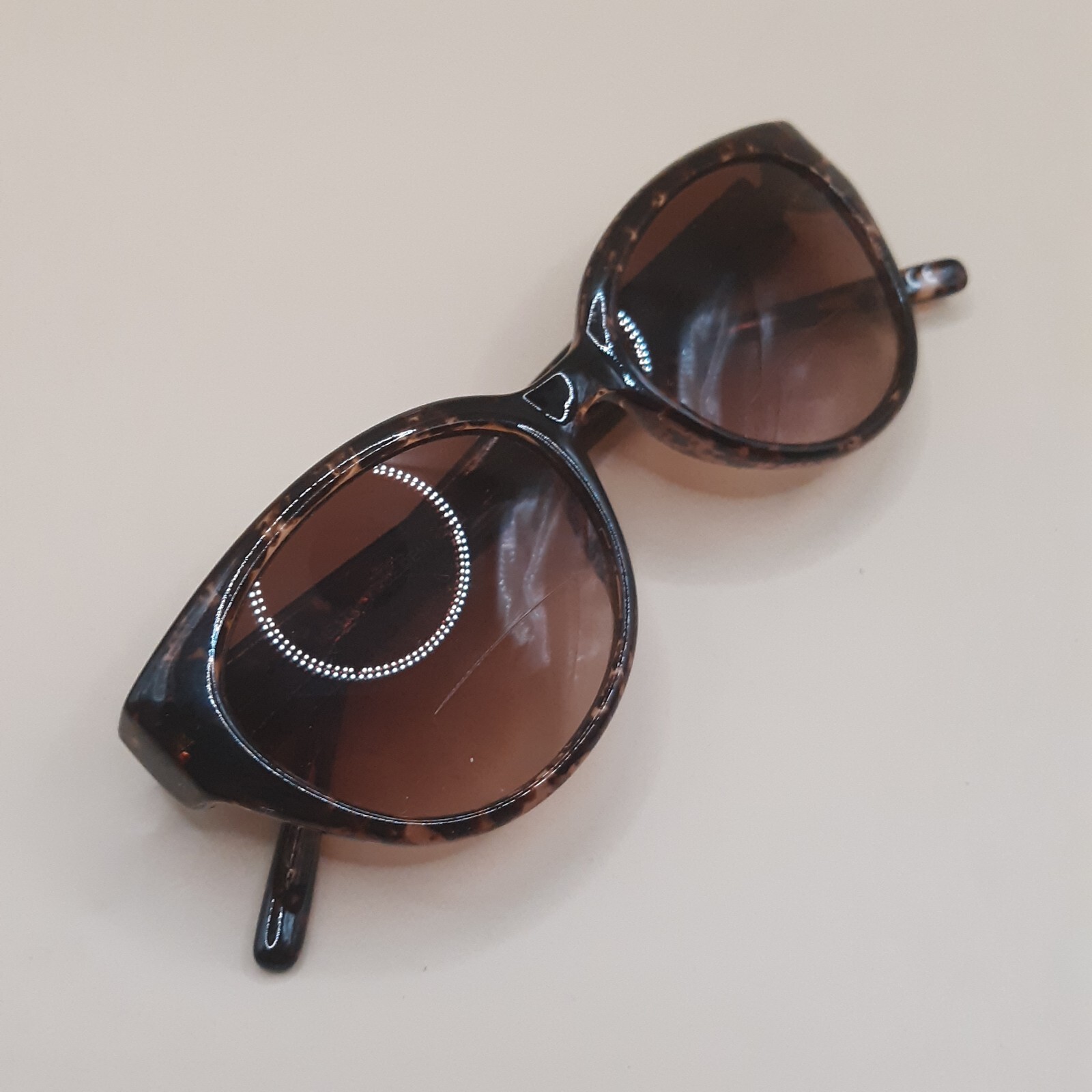 Max Edition ME1774 by Max Studio Sunglasses Mauve Round Tortoise Shell Weekender