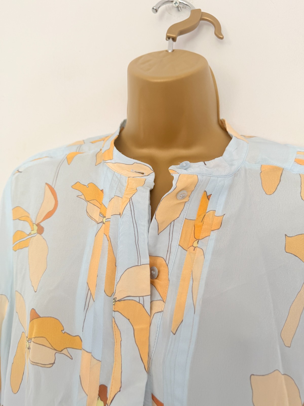 Reiss Blouse Womens UK 10 Light Blue Floral Long Sleeve Split Neck Pleated
