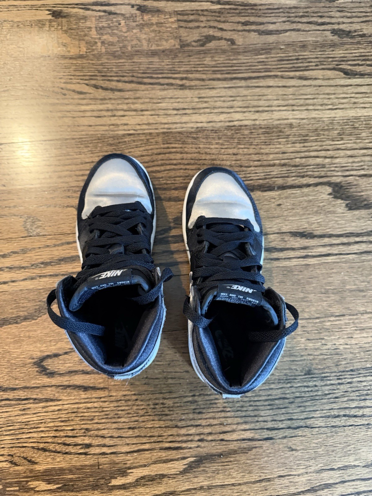 Air Jordan 1 Retro High Satin Shadow Kids Sneakers Size 2Y