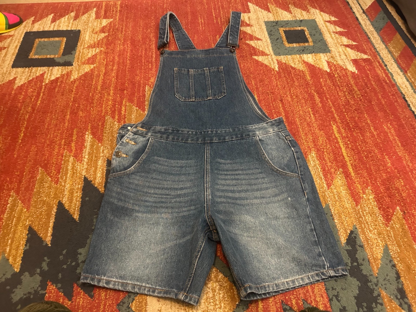 BoohooMan Large Men’s Denim short overalls NICE condition