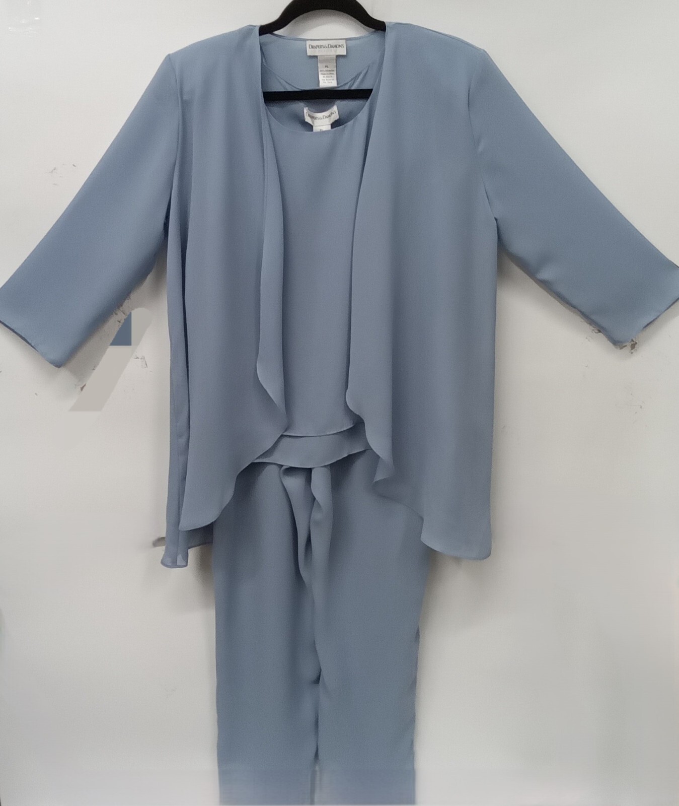 DRAPER’S & DAMON’S WOMEN’S 3 PC PANTS SET, SIZE PL, (ID#1201-C19)