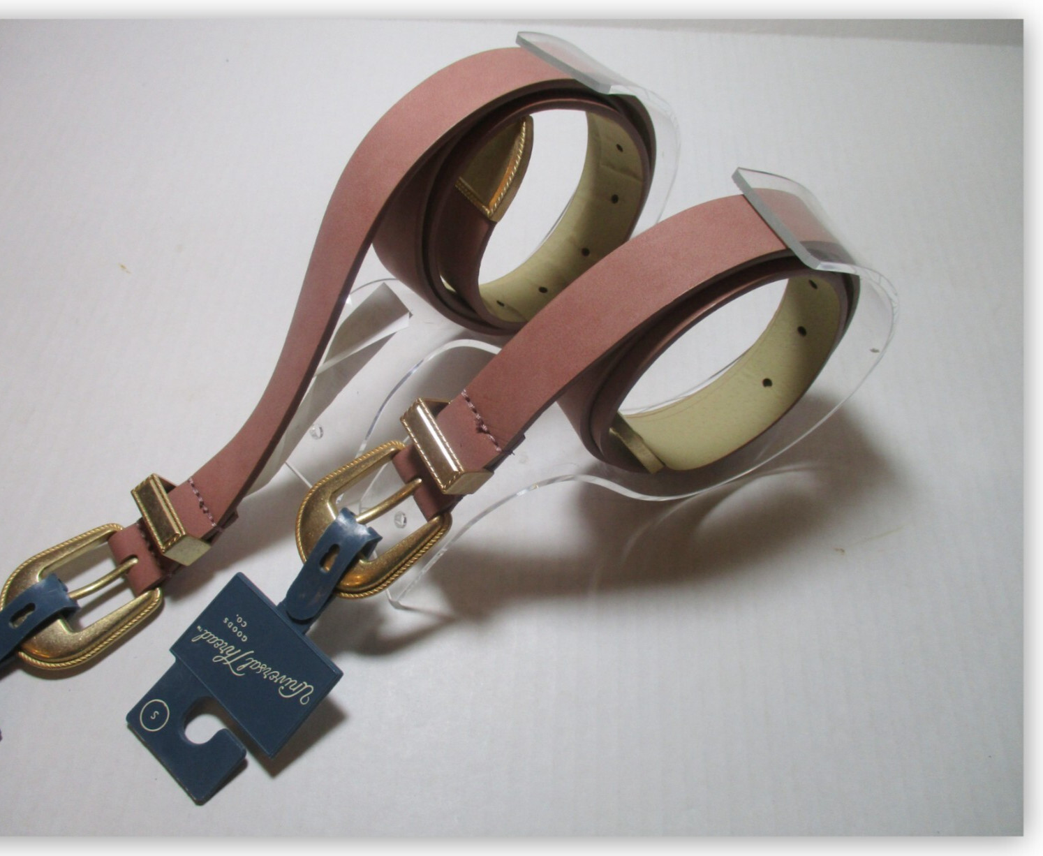 Universal Thread women’s belt BLUSH 7/8 inch wide Man Made Materials Small