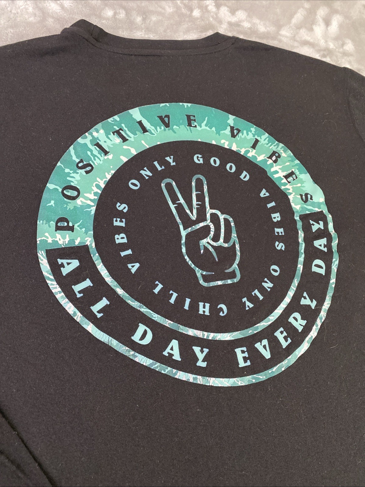Vapor Apparel Long Sleeve Men Large Black Positive Vibes Only Graphic Peace Tee