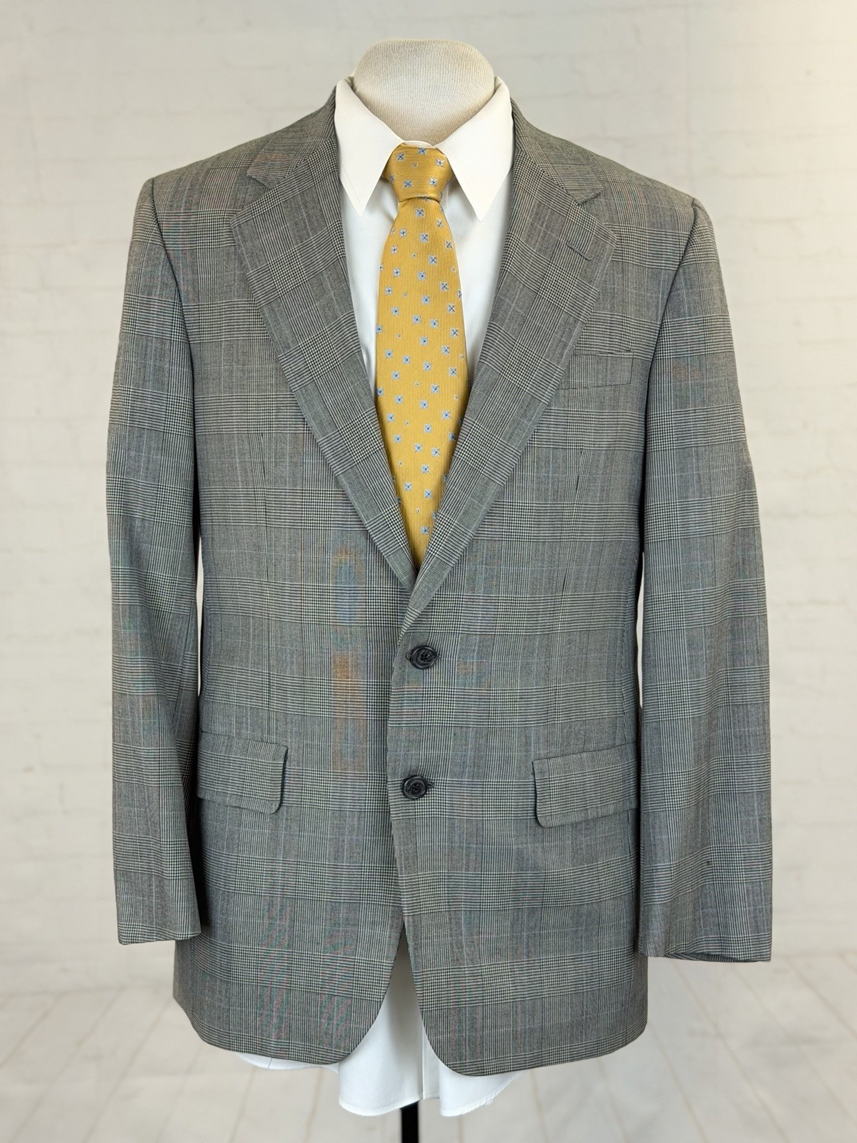 Hickey Freeman USA Men’s Gray Plaid 100% Wool Blazer 40R $895 Two Button