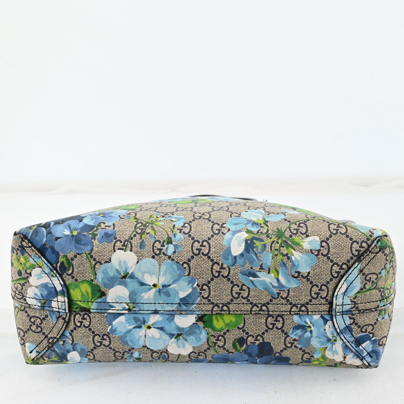 GUCCI Blooms Printed Tote Bag GG Reversible PVC Blue M1371YC804