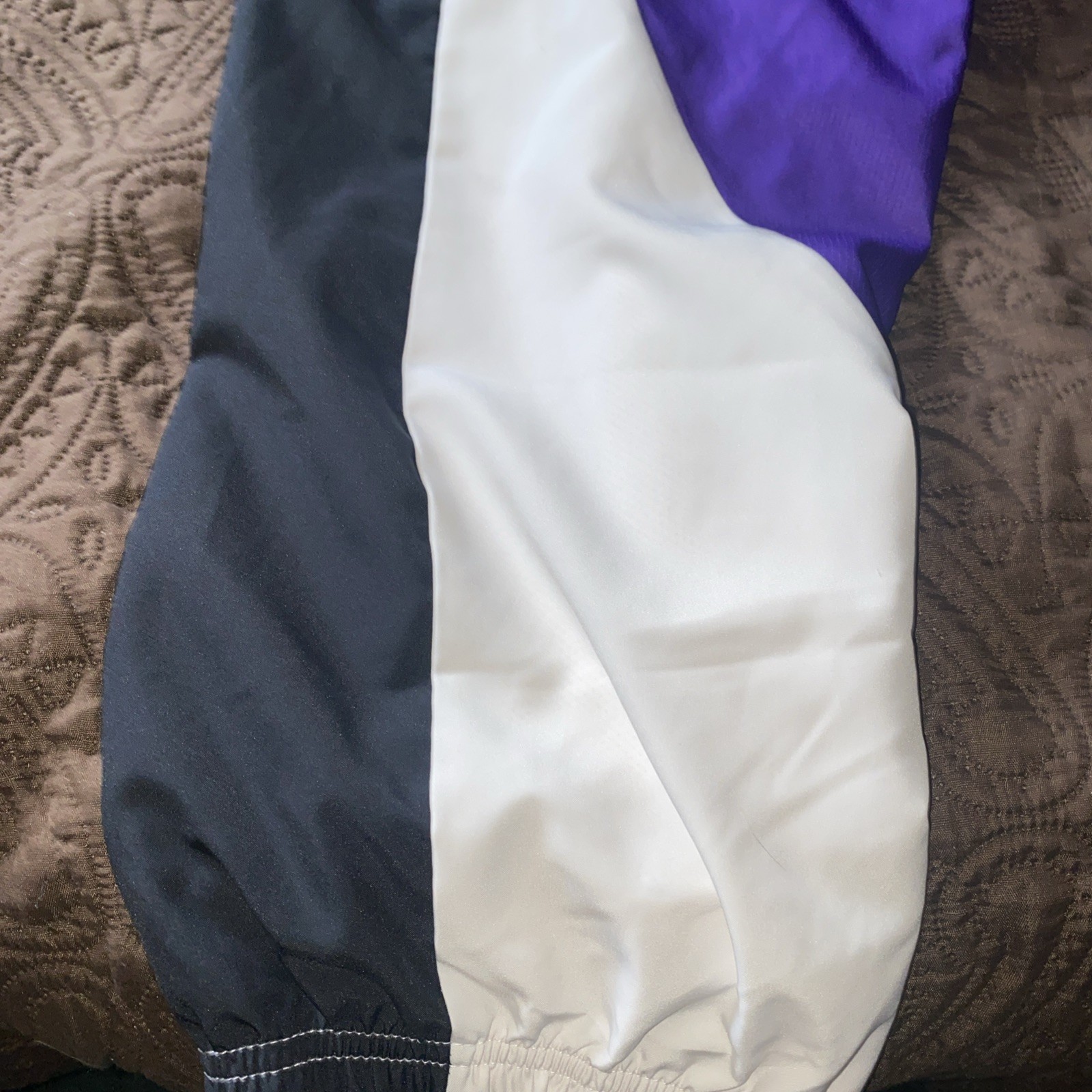 Nike Force Windbreaker Jogging Pants Size Extra Large Purple Black And White
