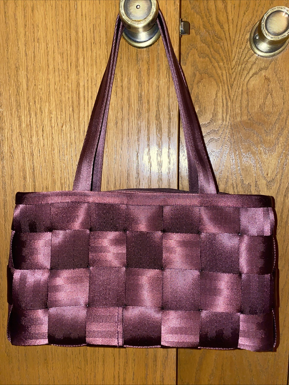 Harvey’s Seatbelt bag Large Satchel In Merlot Seatbelts