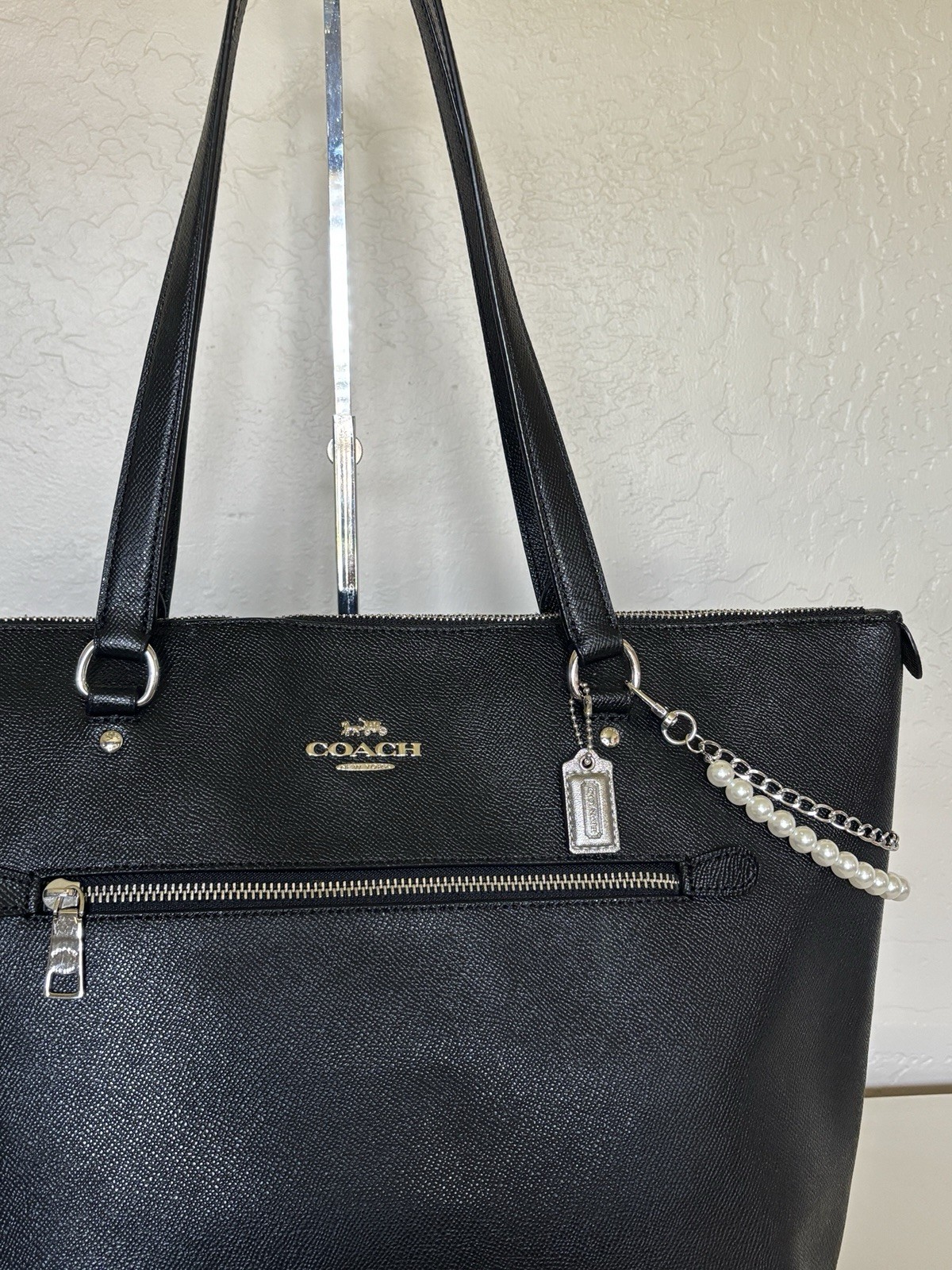 Coach Gallery Zip City Tote Bag Leather F79608 Black Silver