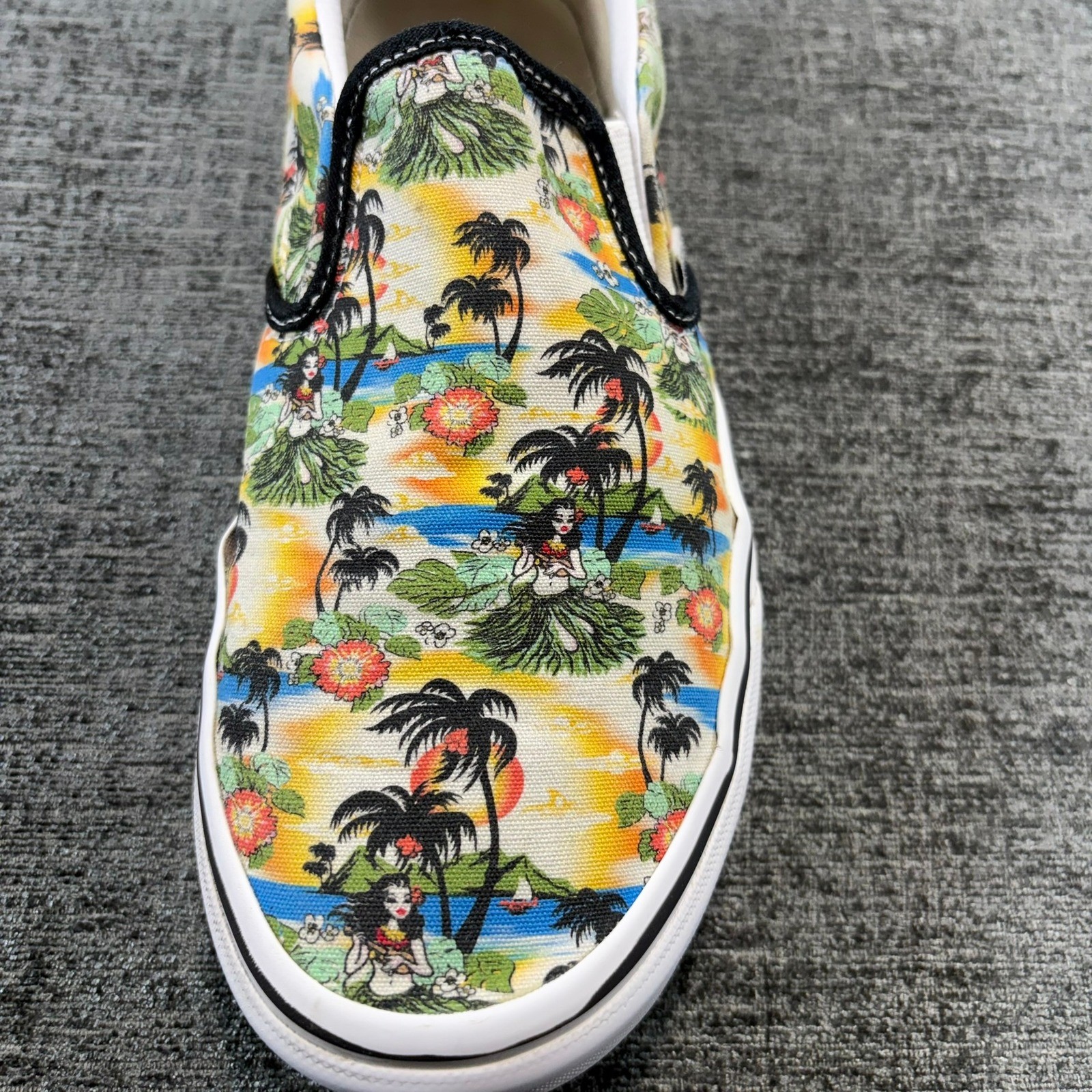 Vans Slip On Unisex Men 8 Women 9.5 Multicolor Hula Girl Tropical Beach Sunset