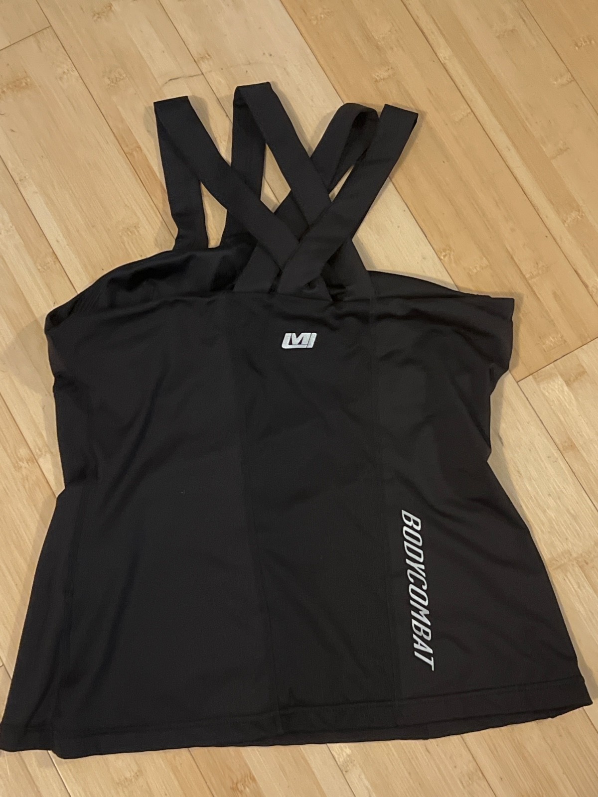 Les mills body combat size L shirt