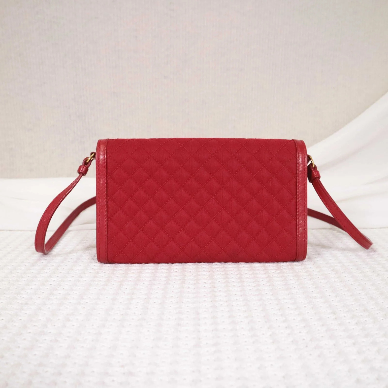 Prada Wallet On Chain Woc Red Tessuto Nylon Calfskin (mm042926f7r)