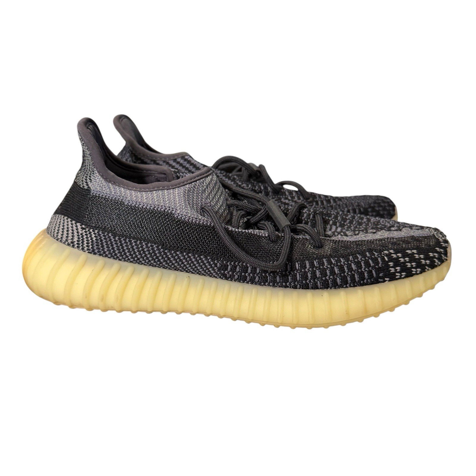 Adidas Yeezy Boost 350 Size 10 – V2 Carbon Beluga HQ7045 & Black Gray FZ5000 Lot