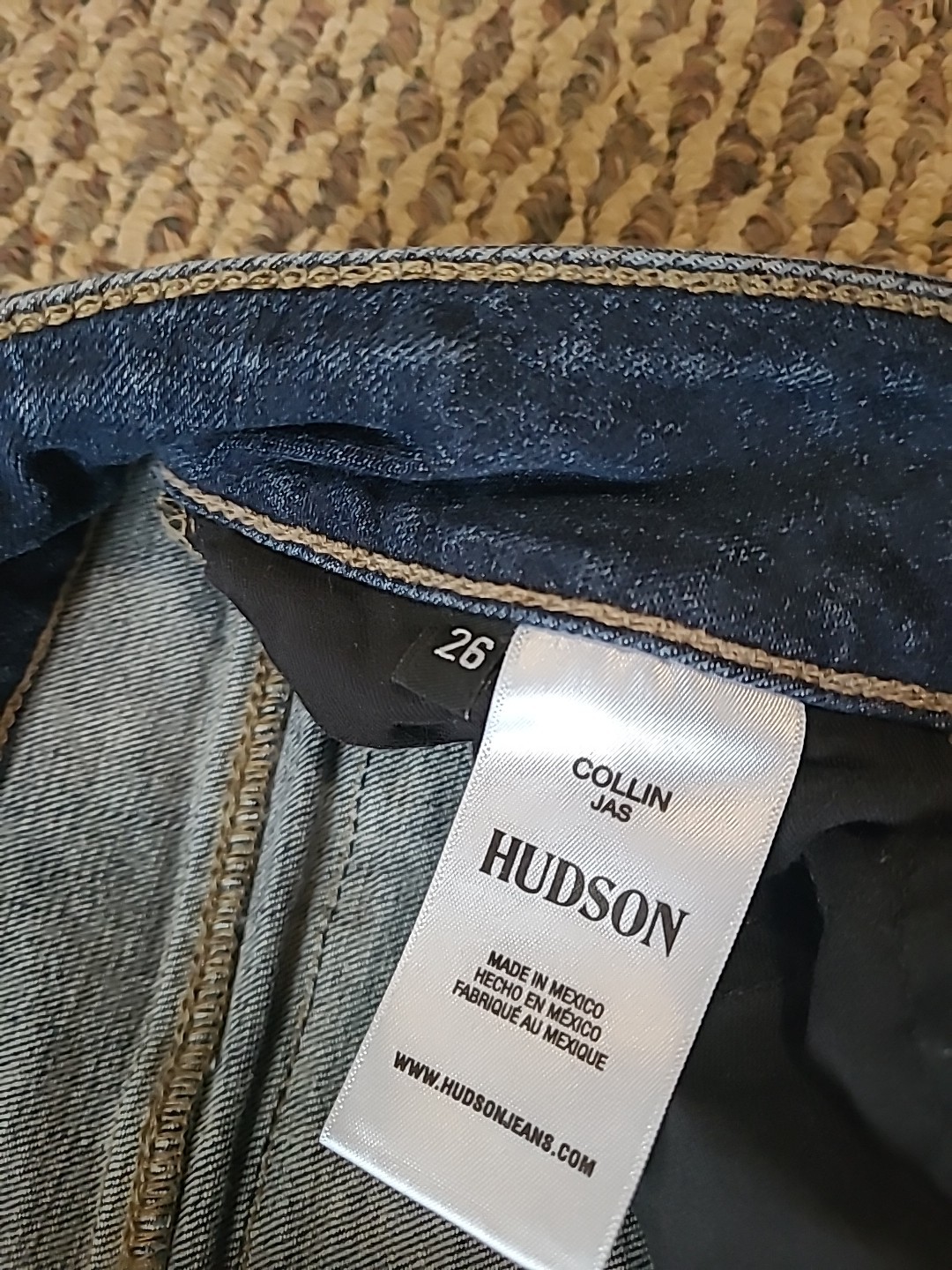 Hudson Collin Mid Rise Skinny Ankle Jeans Size 26 Raw Hem Denim