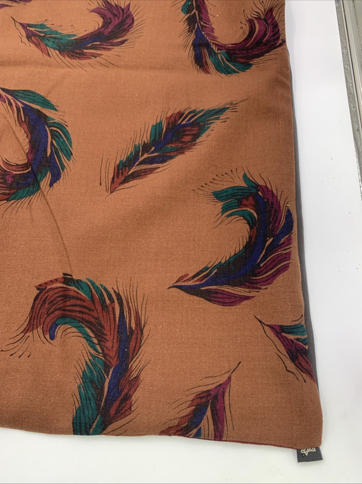 Burgundy Leaf Design Shawl Brown Blue Tan Gray Black Green 26 1/2″x91”Reversible