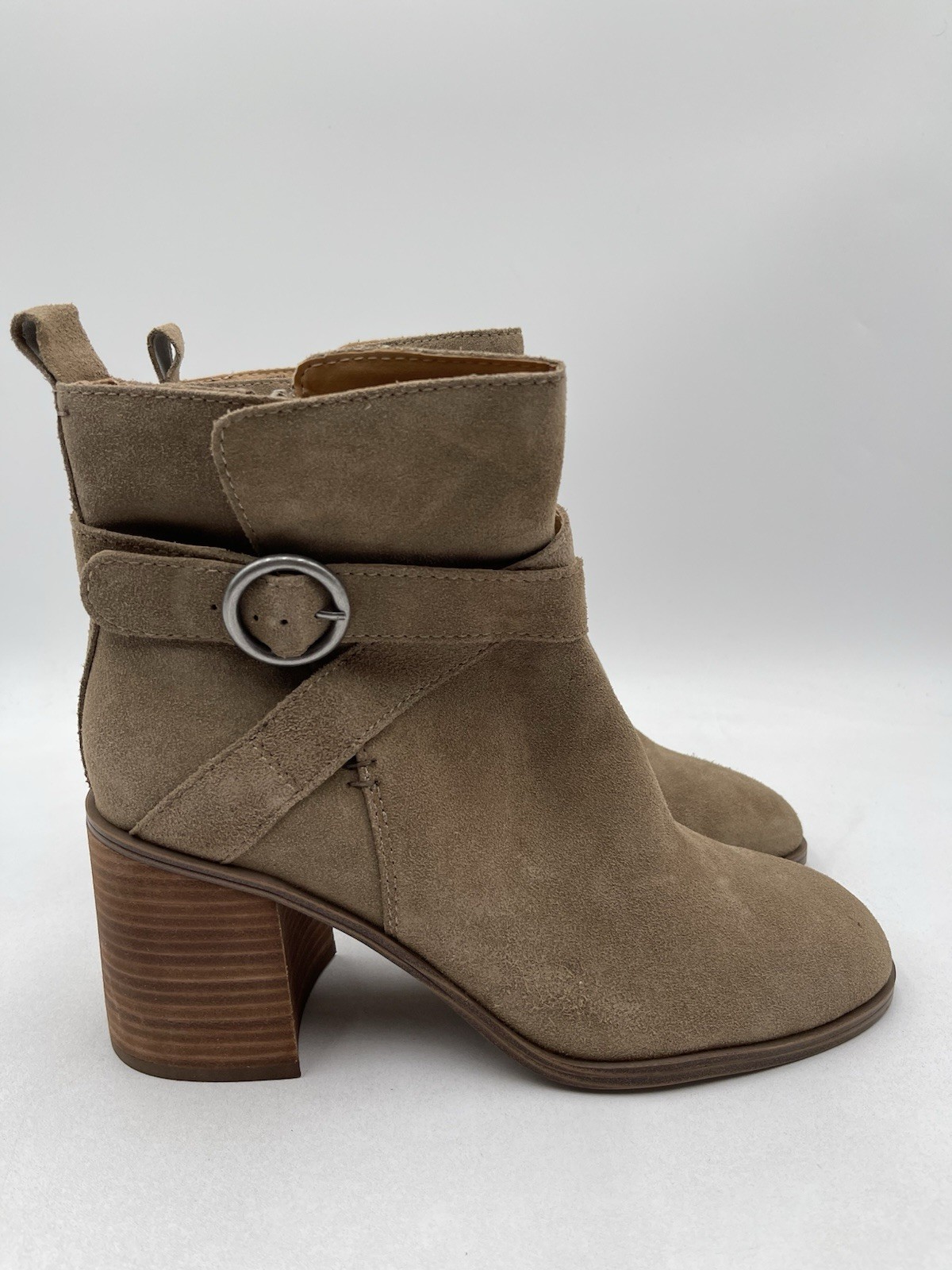 Crown Vintage Women’s Courla Bootie Sand Glaze Suede Size 11M