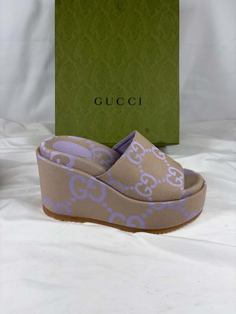 Gucci Jumbo Angelina GG Canvas 4” Platform Sandals US Size 10.5 SPB JA-369500