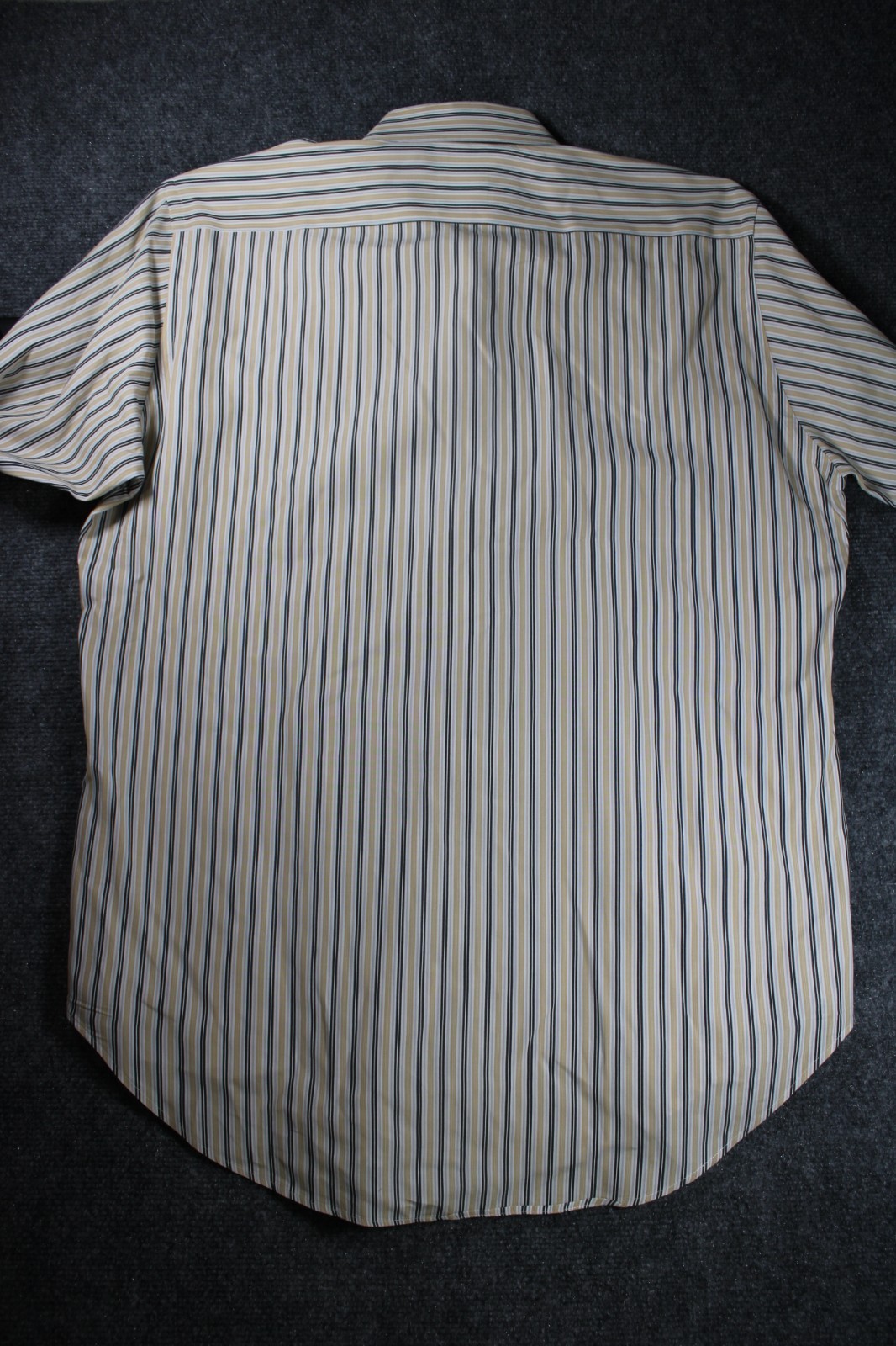 TailorByrd Men’s Medium White Striped 100% Cotton Button Down Shirt Lightweight
