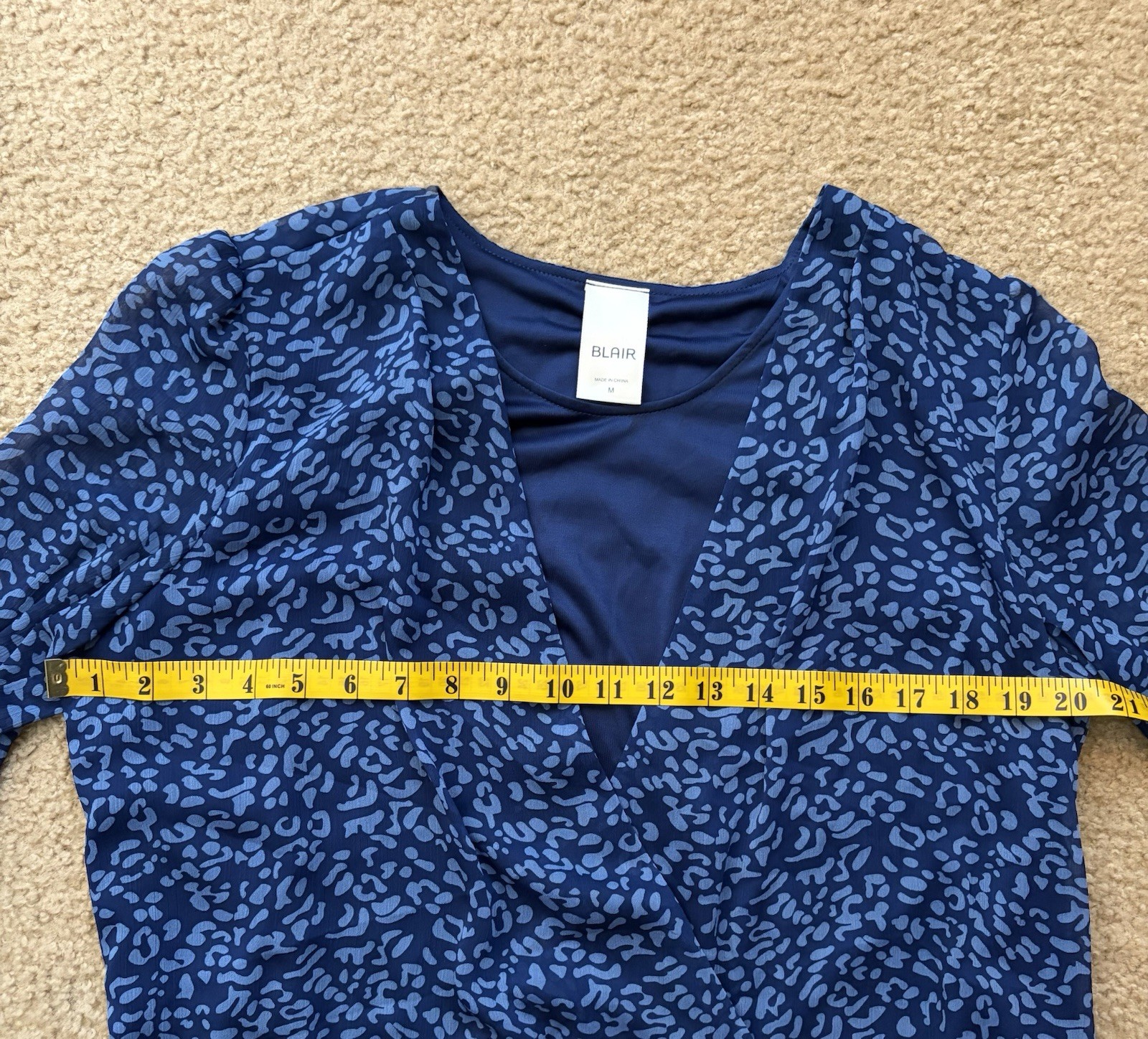 Blair Blue Leopard Animal Print Wrap Blouse V-Neck 3/4 Sleeve Size M